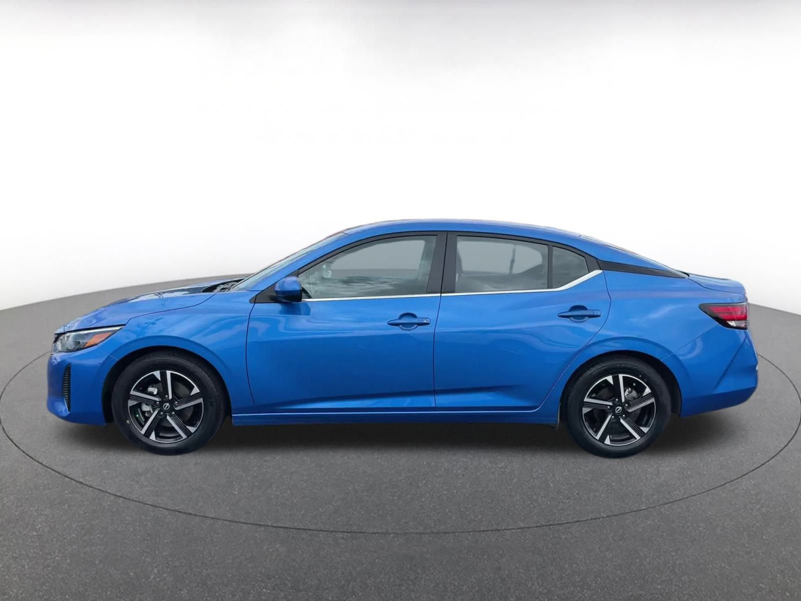 Thumbnail: 2024 Nissan Sentra - 9