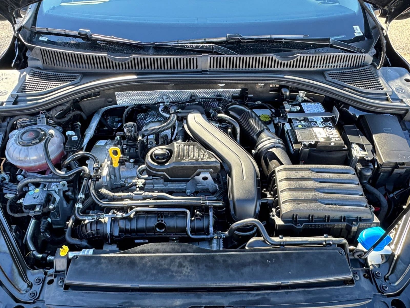 Thumbnail: 2025 Volkswagen Jetta - 31