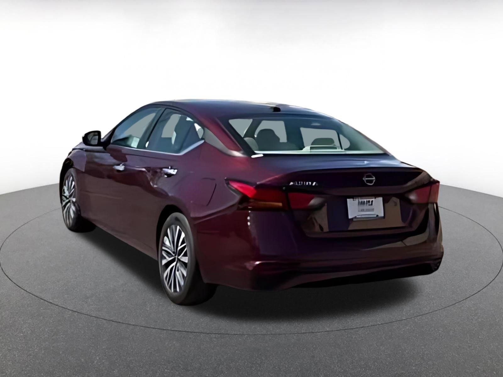 Thumbnail: 2025 Nissan Altima - 15