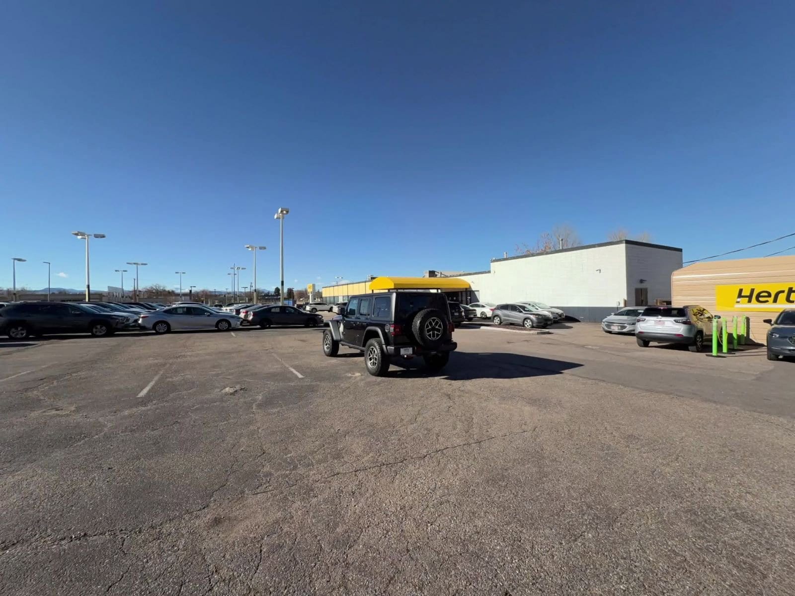 Thumbnail: 2025 Jeep Wrangler - 16