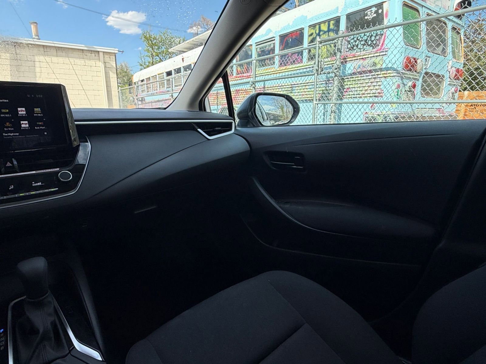 Thumbnail: 2025 Toyota Corolla - 33