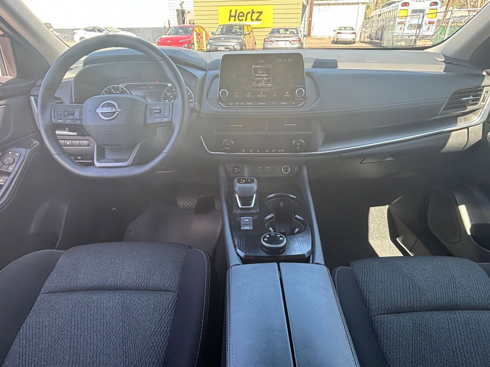 Thumbnail: 2025 Nissan Rogue - 32