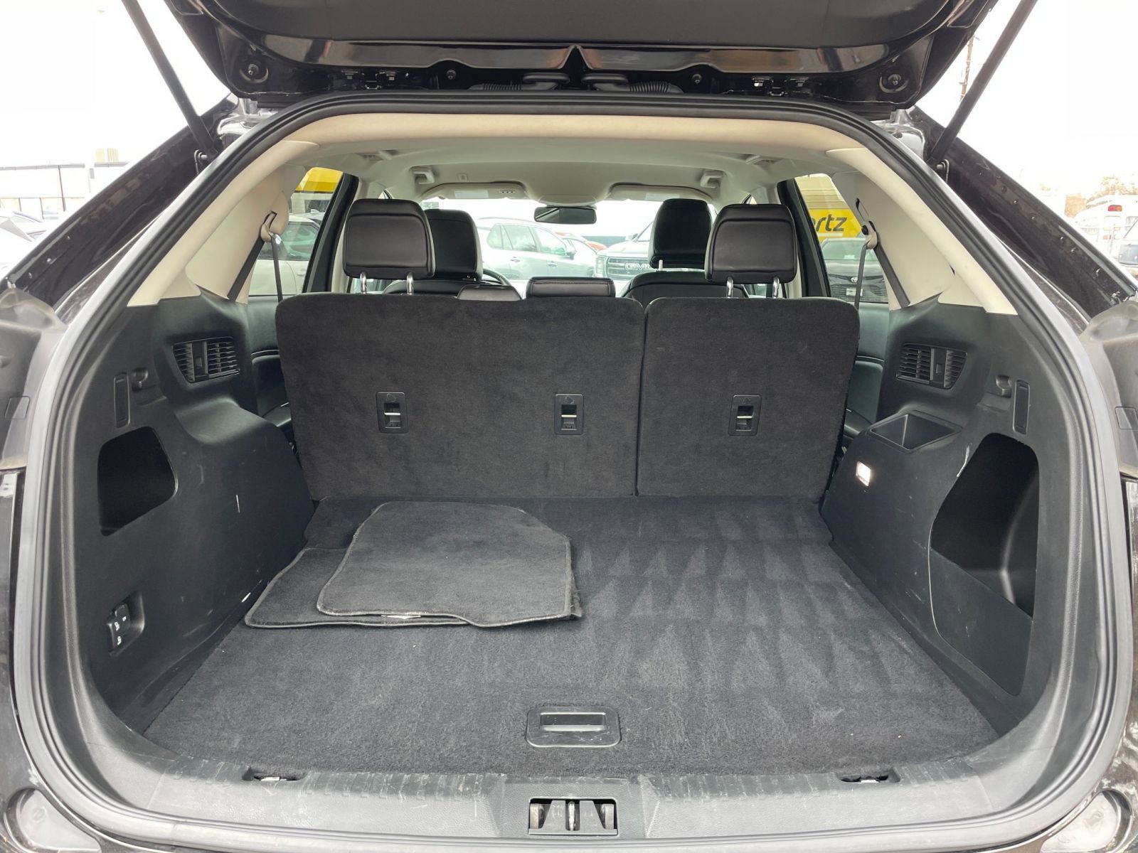 Thumbnail: 2024 Ford Edge - 31