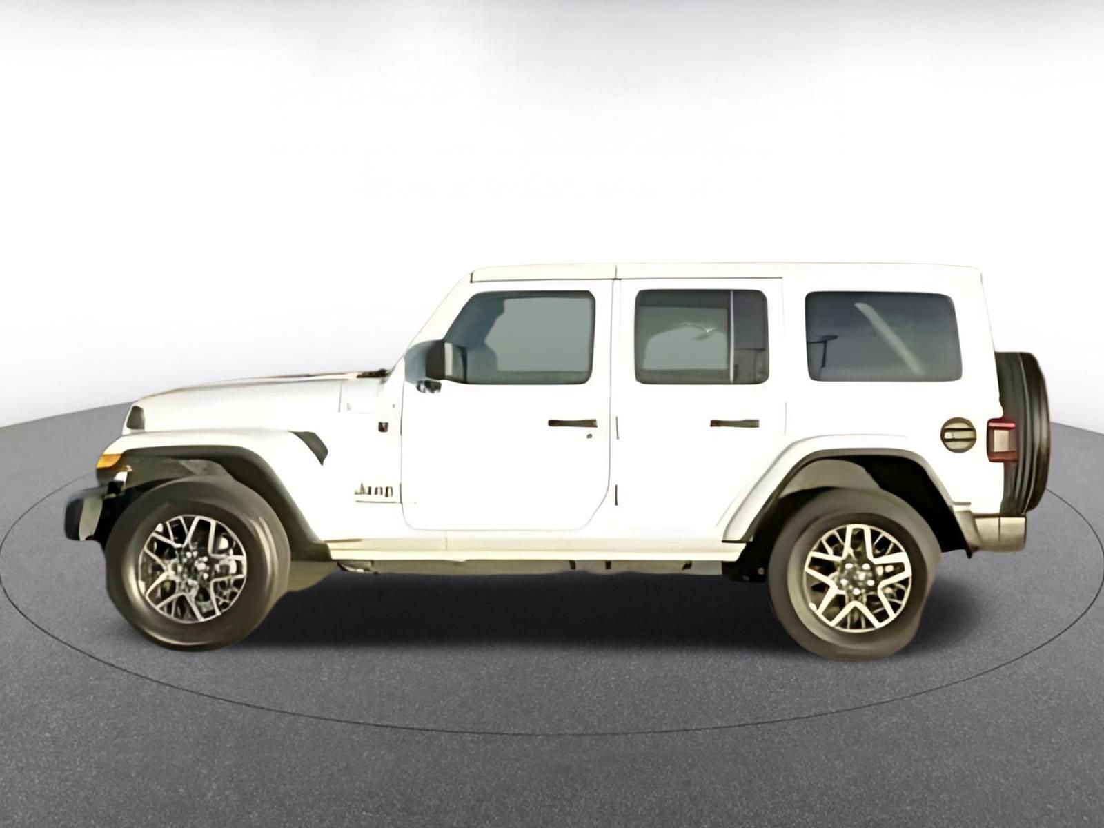 Thumbnail: 2025 Jeep Wrangler - 15