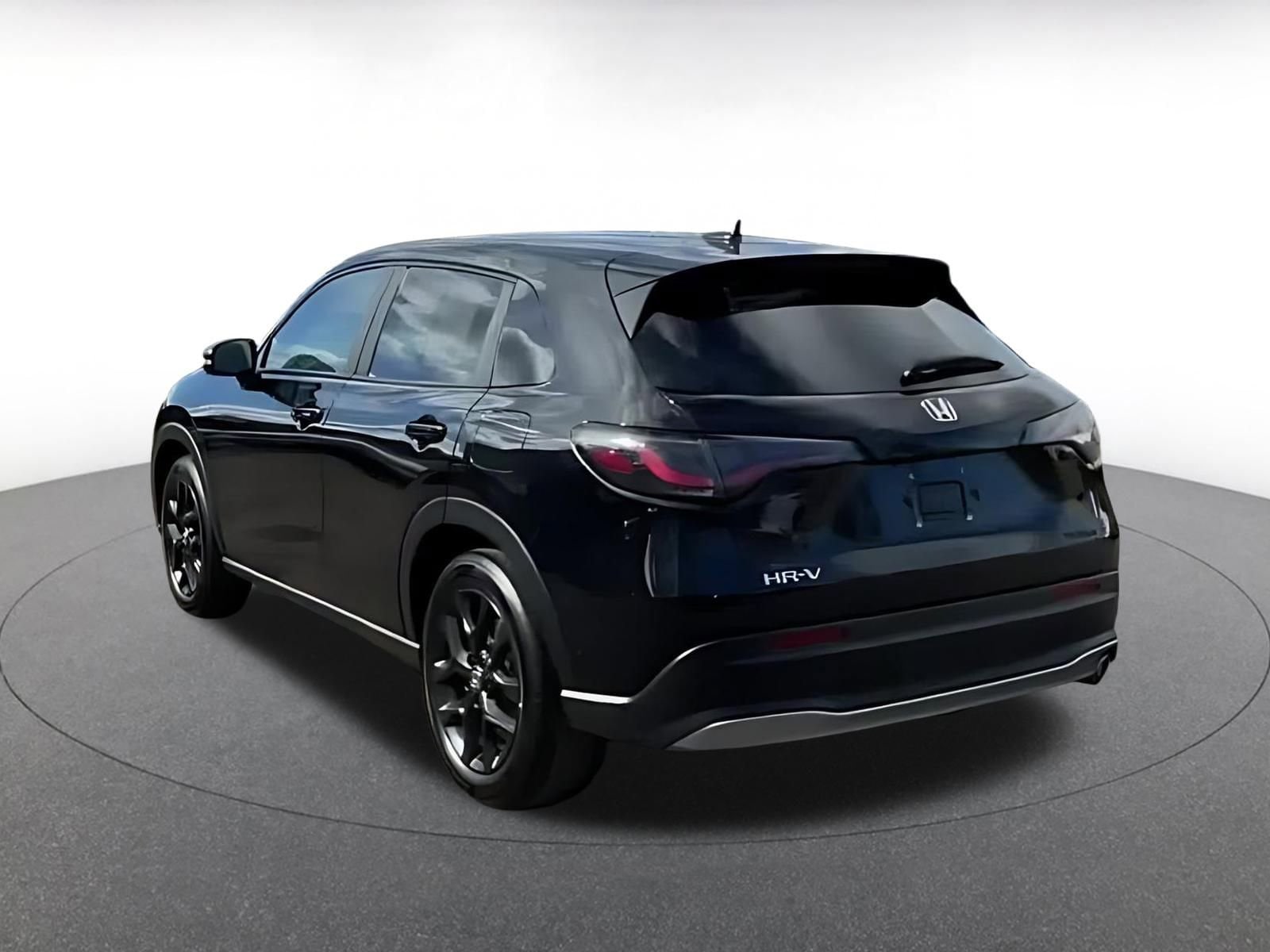 Thumbnail: 2025 Honda HR-V - 8