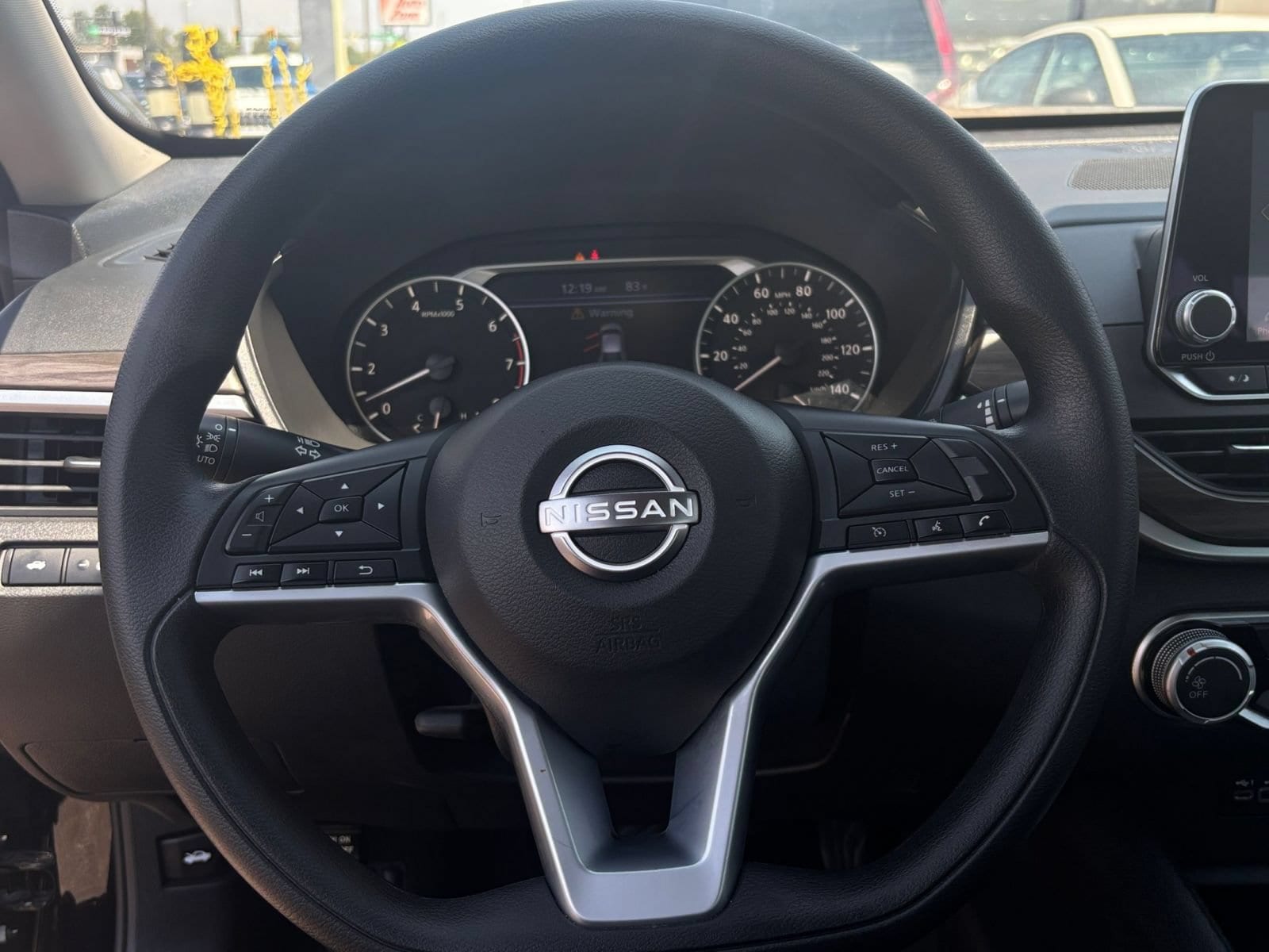 Thumbnail: 2025 Nissan Altima - 25