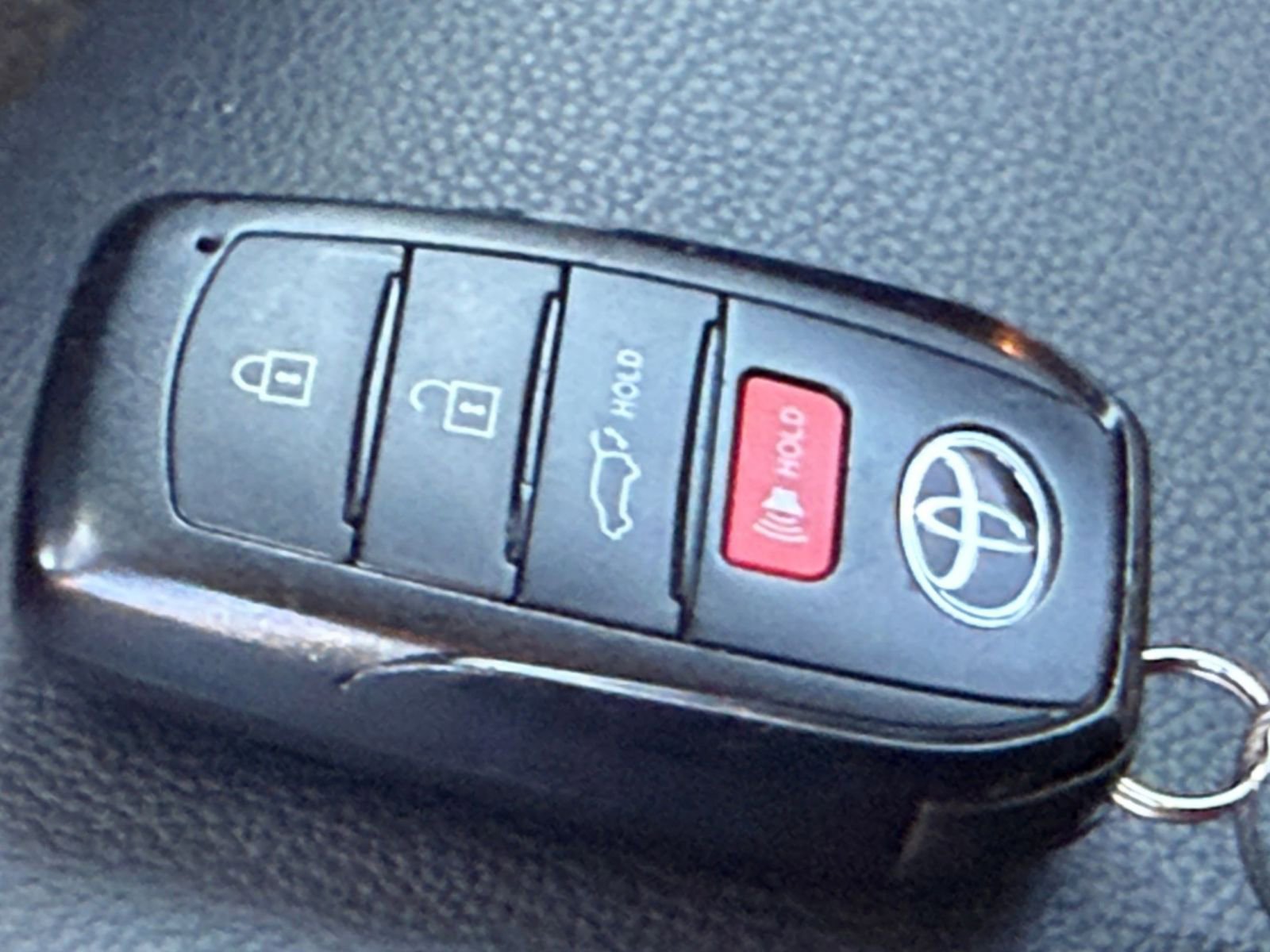 Thumbnail: 2025 Toyota Highlander - 21