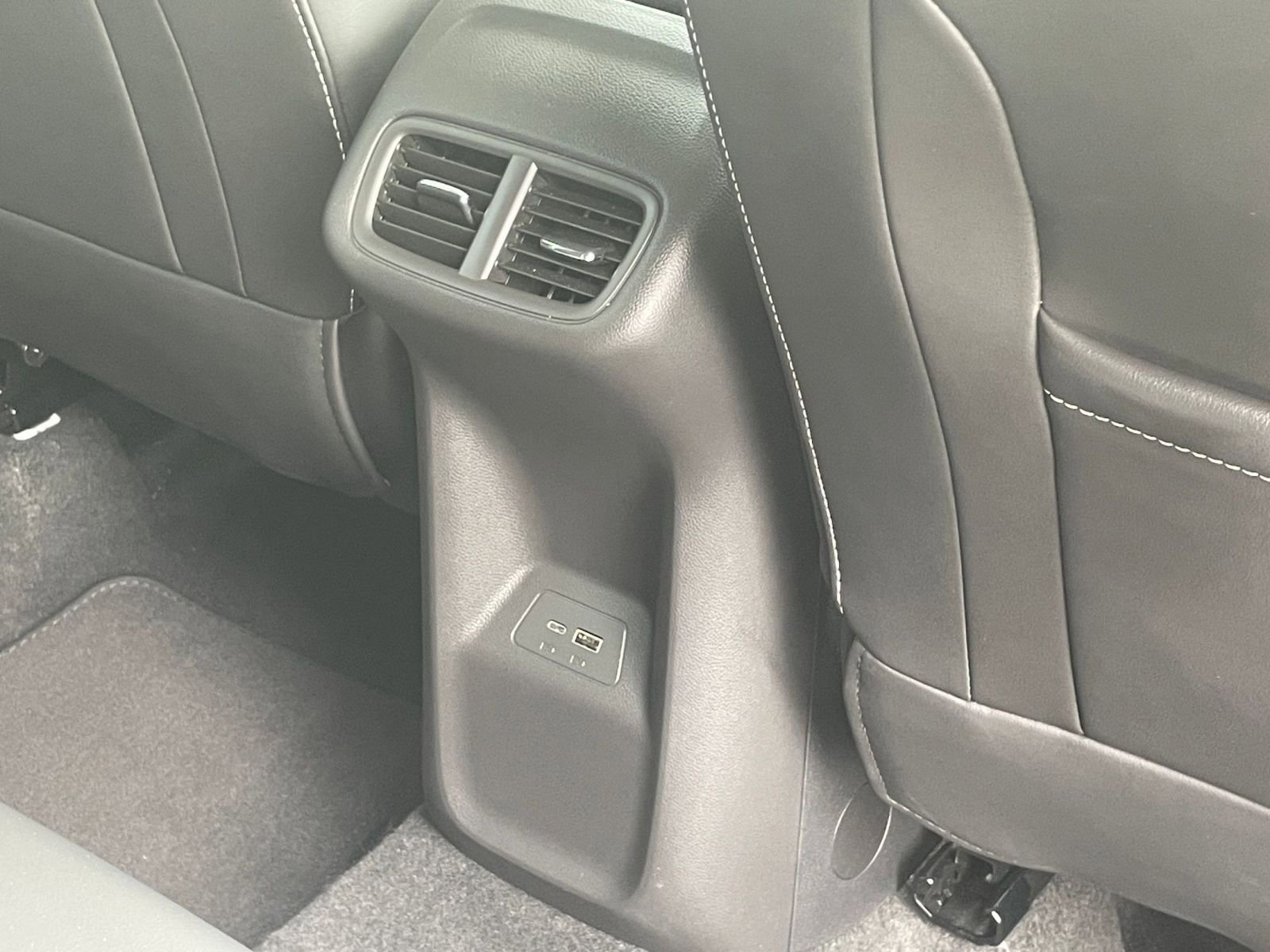 Thumbnail: 2024 Buick Envision - 24