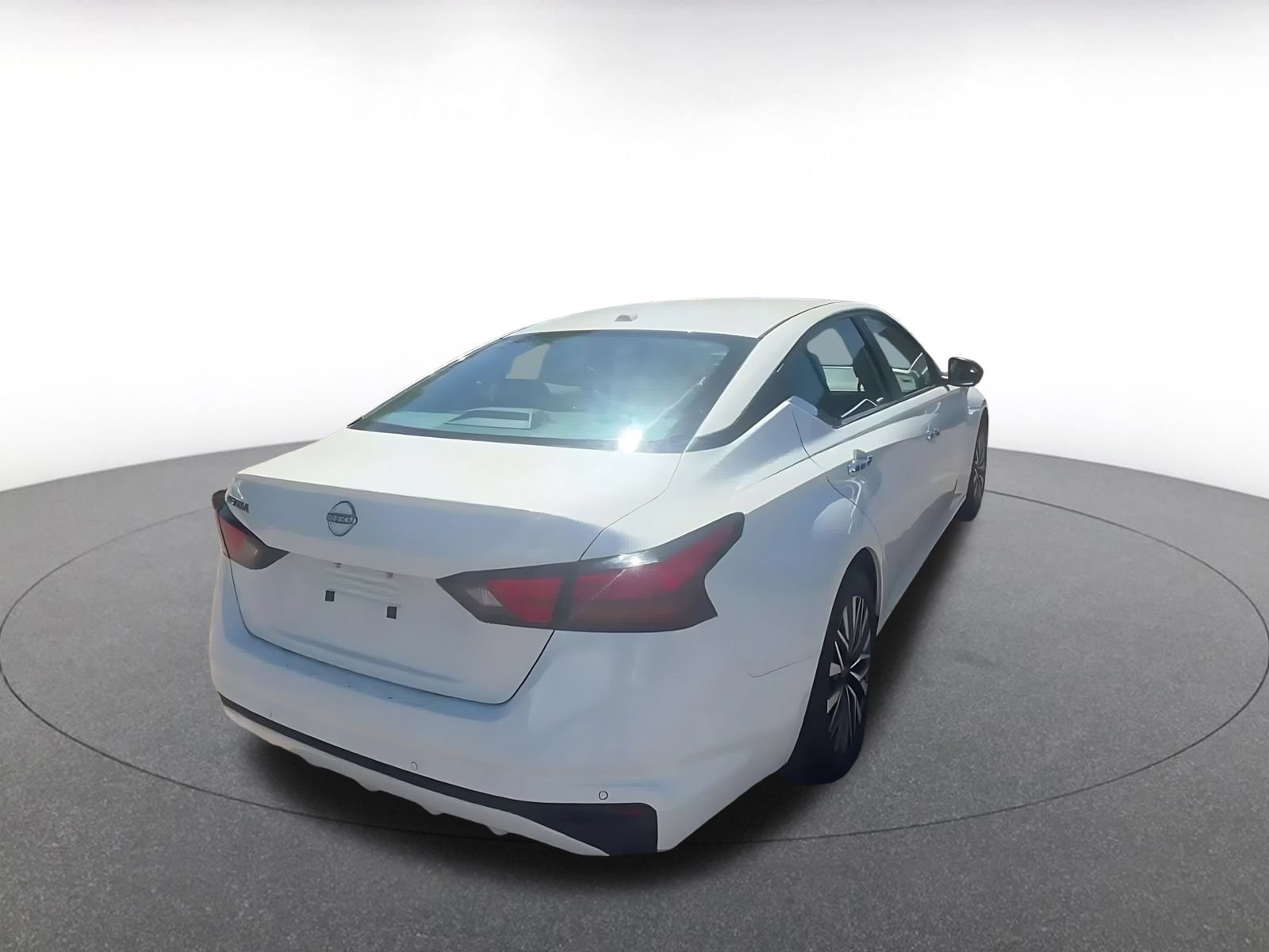 Thumbnail: 2025 Nissan Altima - 14