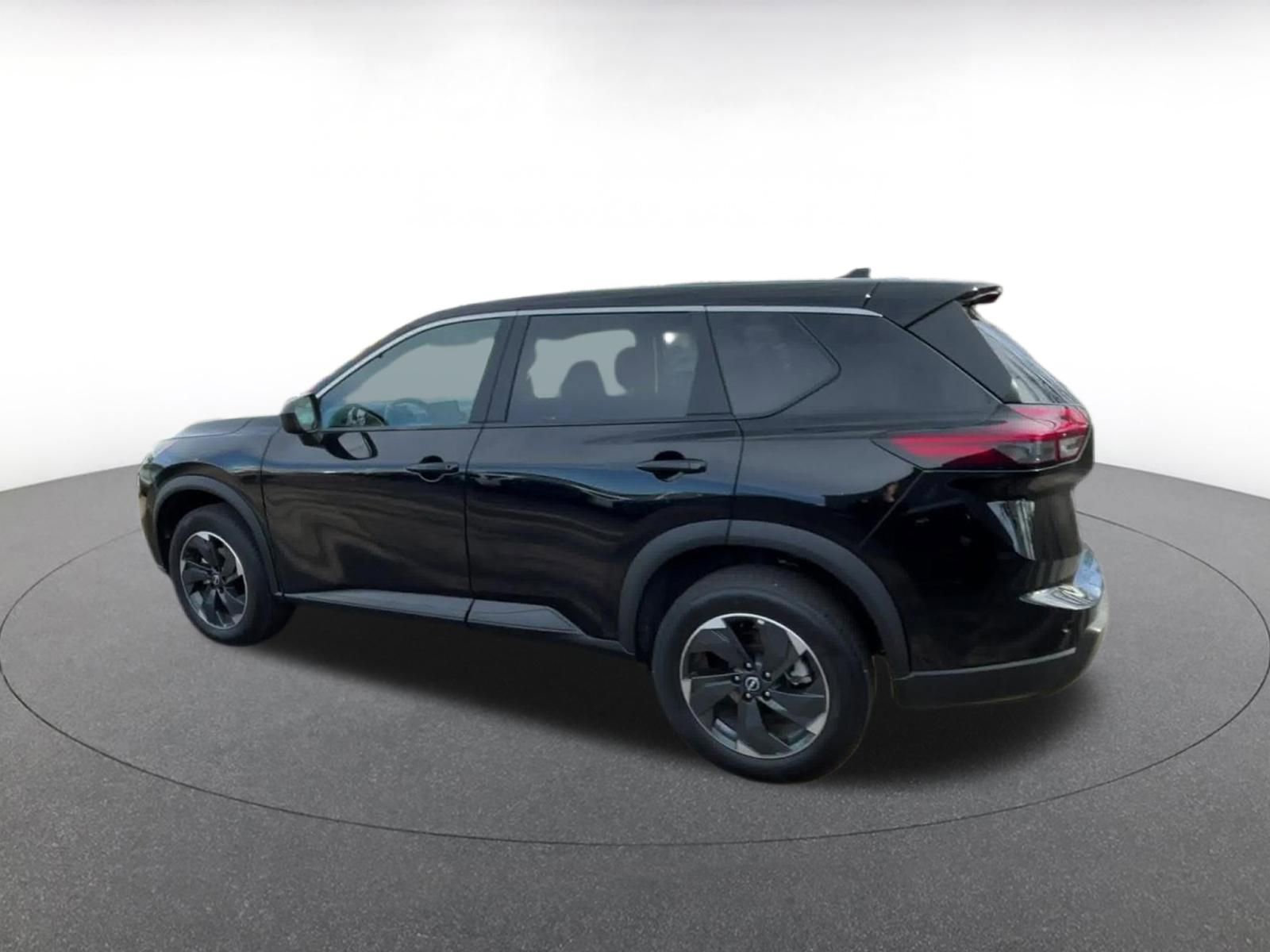 Thumbnail: 2025 Nissan Rogue - 10