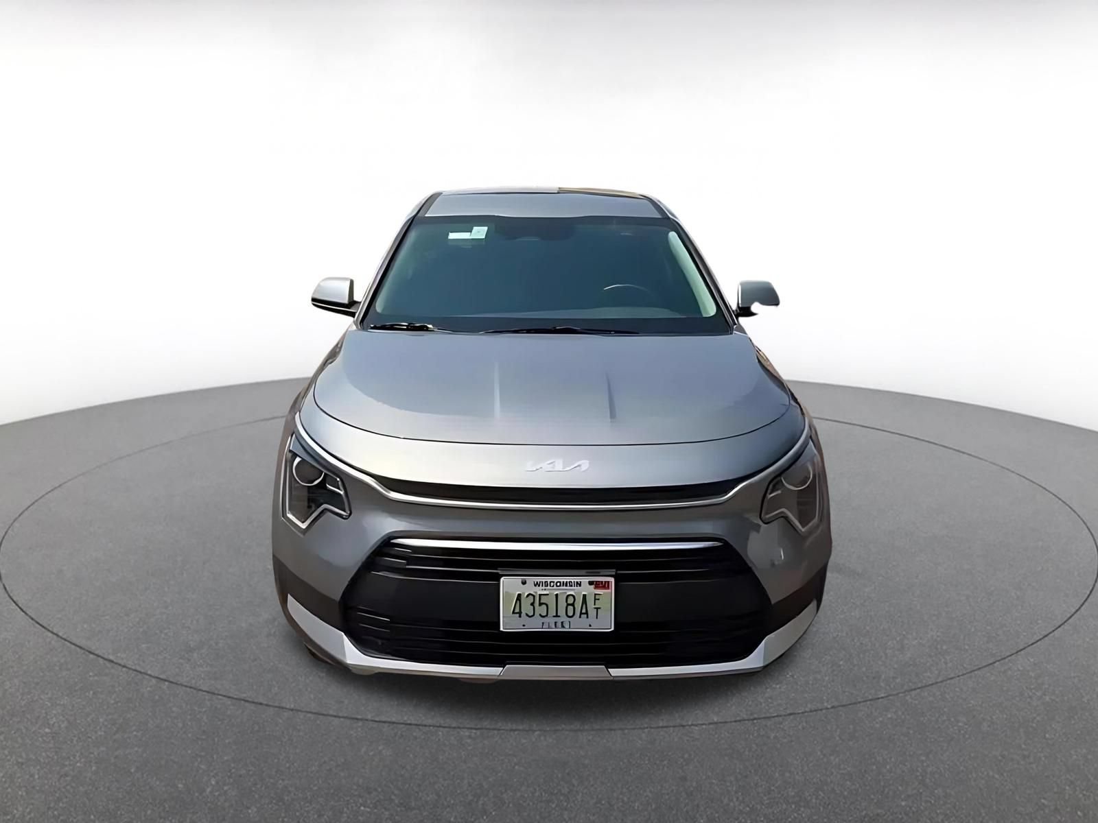 Thumbnail: 2026 Kia Niro - 4