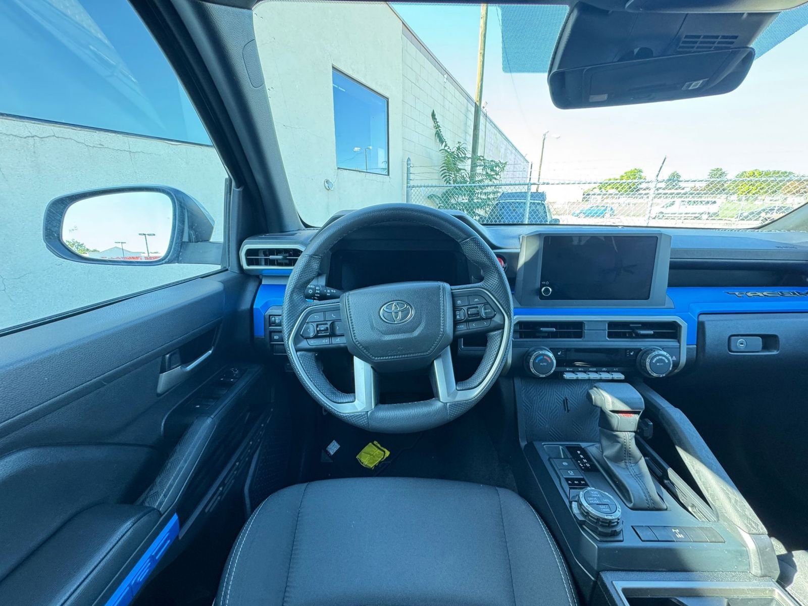 Thumbnail: 2025 Toyota Tacoma - 32