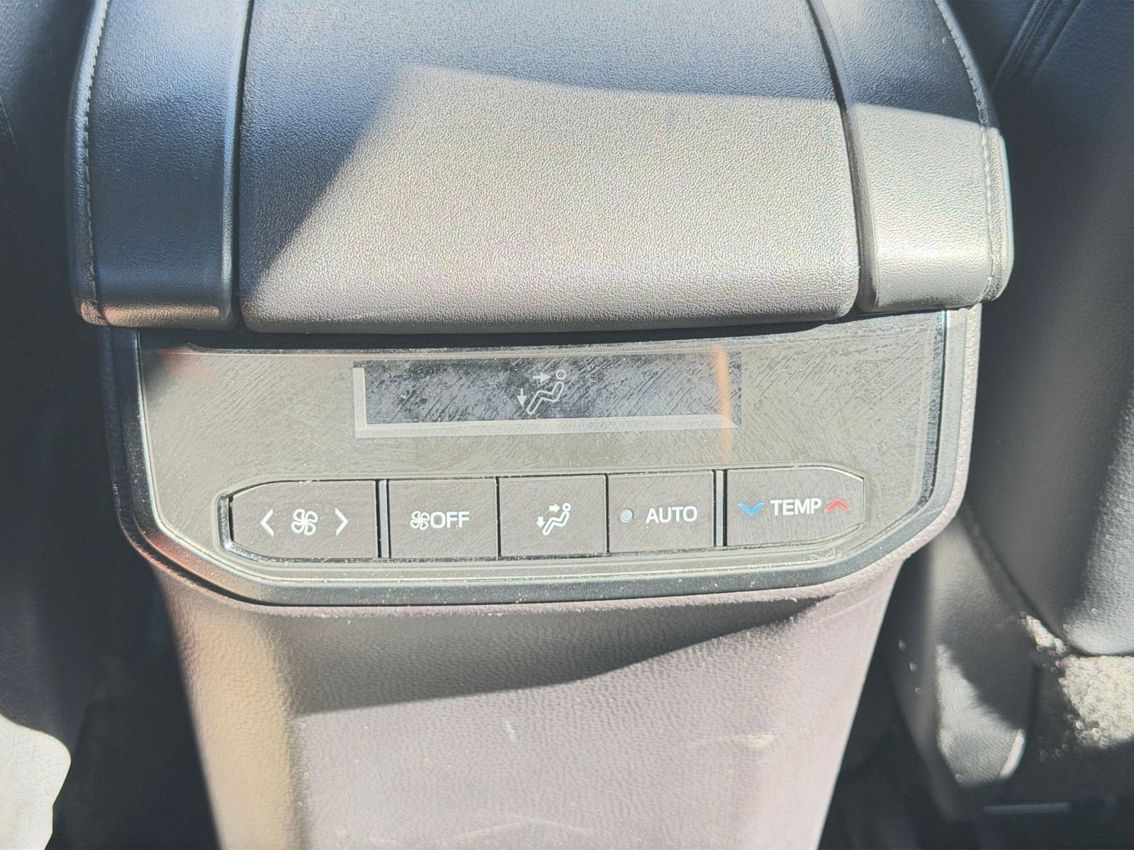 Thumbnail: 2025 Toyota Highlander - 24