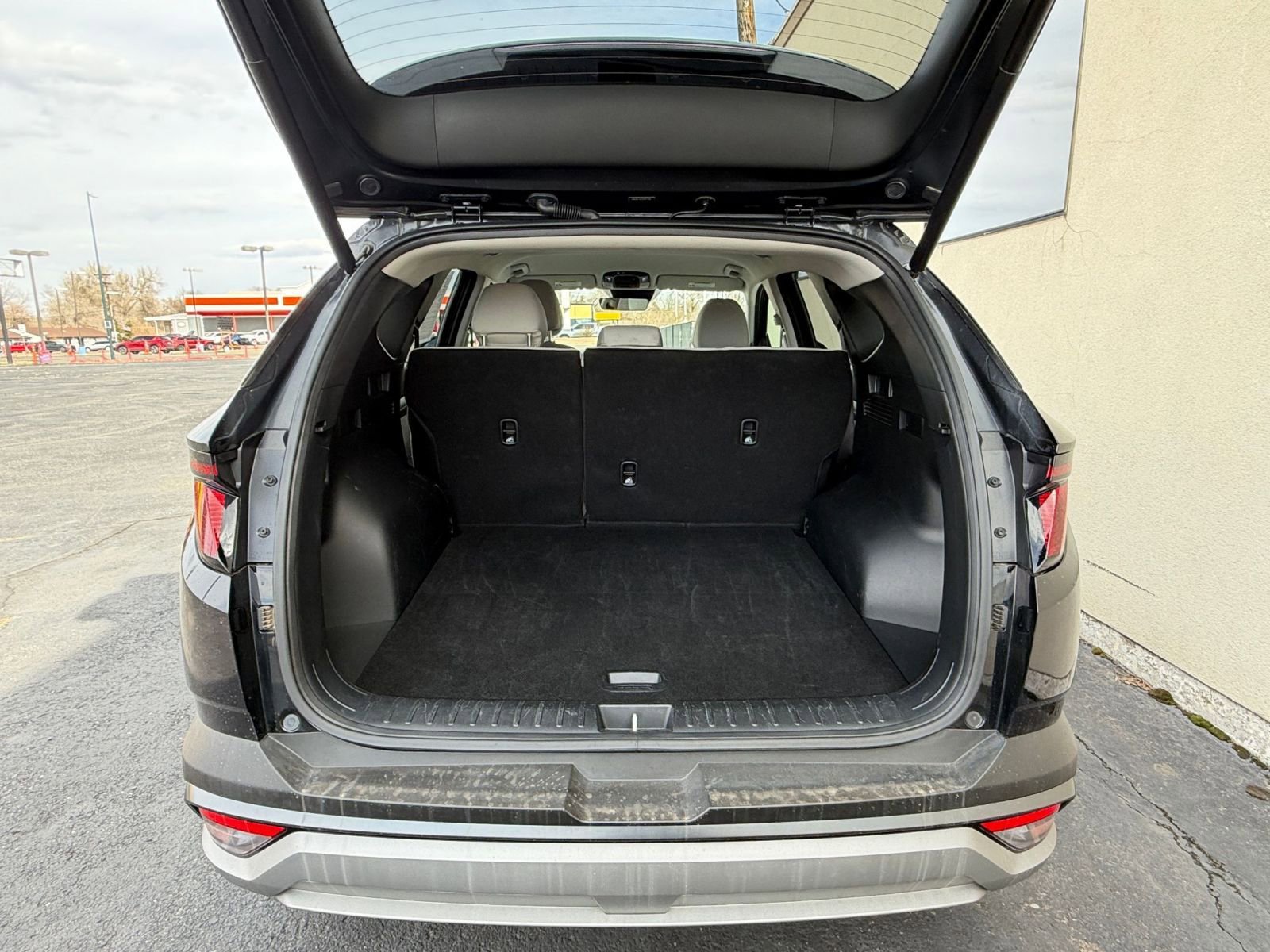 Thumbnail: 2025 Hyundai Tucson - 32