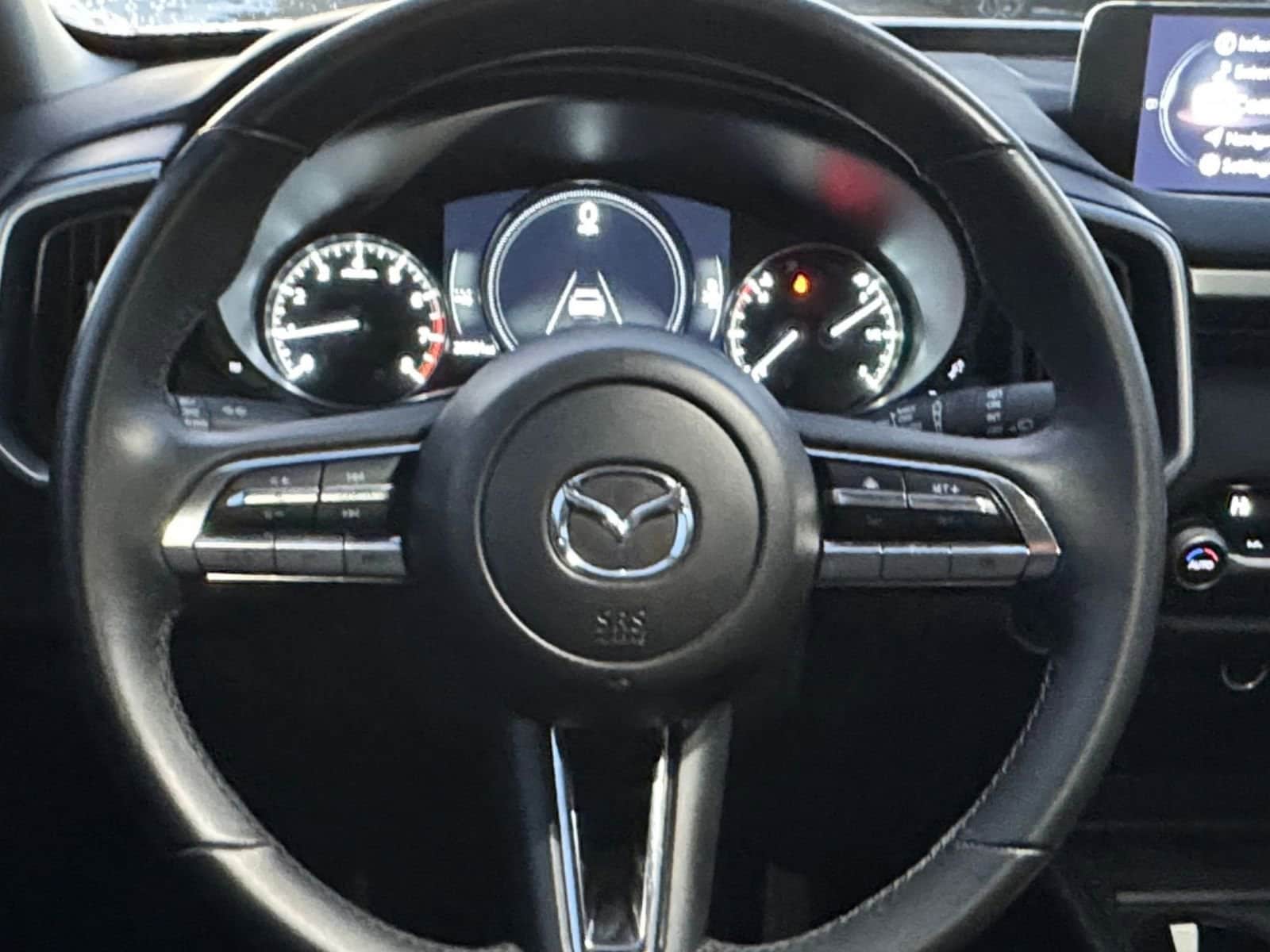 Thumbnail: 2025 Mazda CX-50 - 27