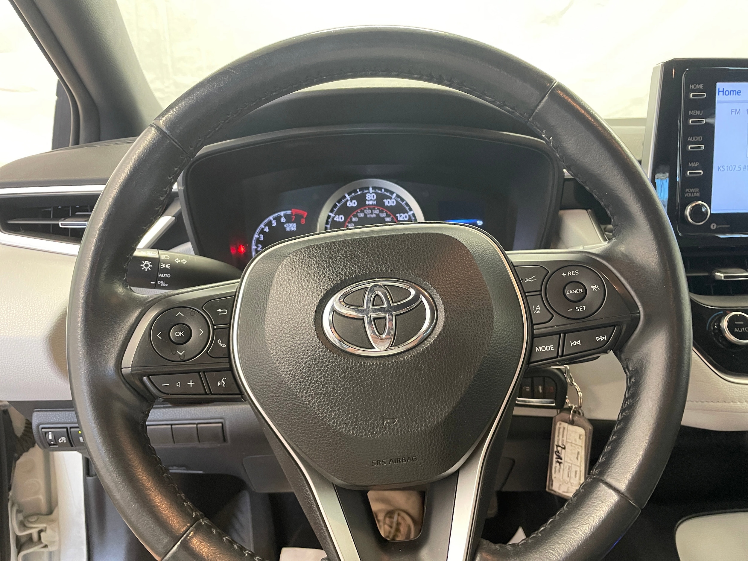 2021 Toyota Corolla SE 26