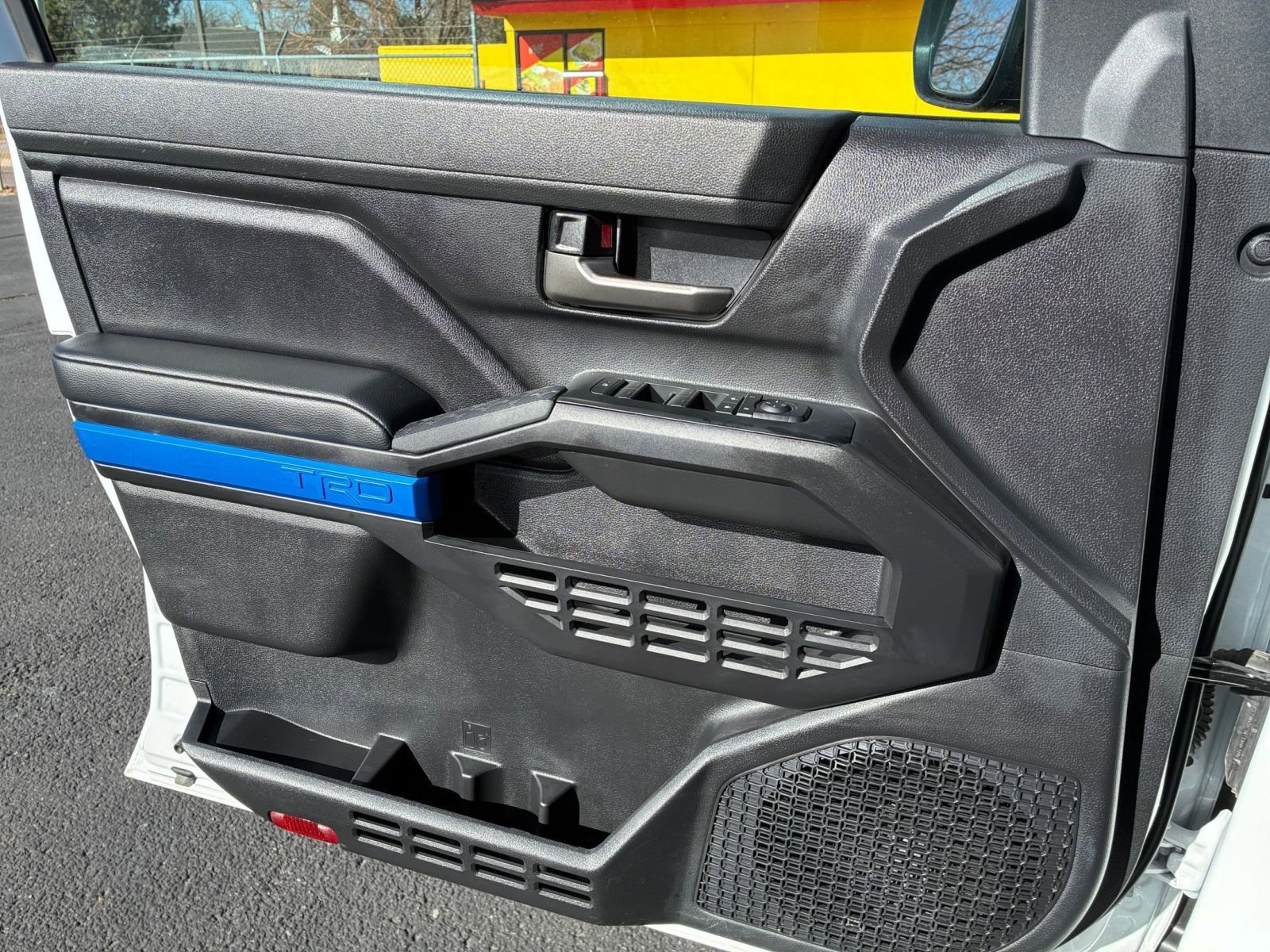 Thumbnail: 2025 Toyota Tacoma - 18