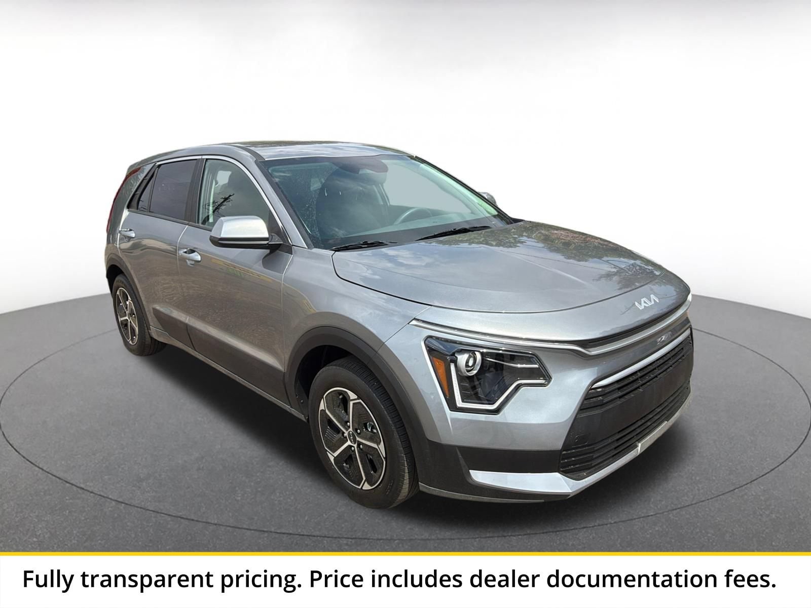 Thumbnail: 2026 Kia Niro - 1