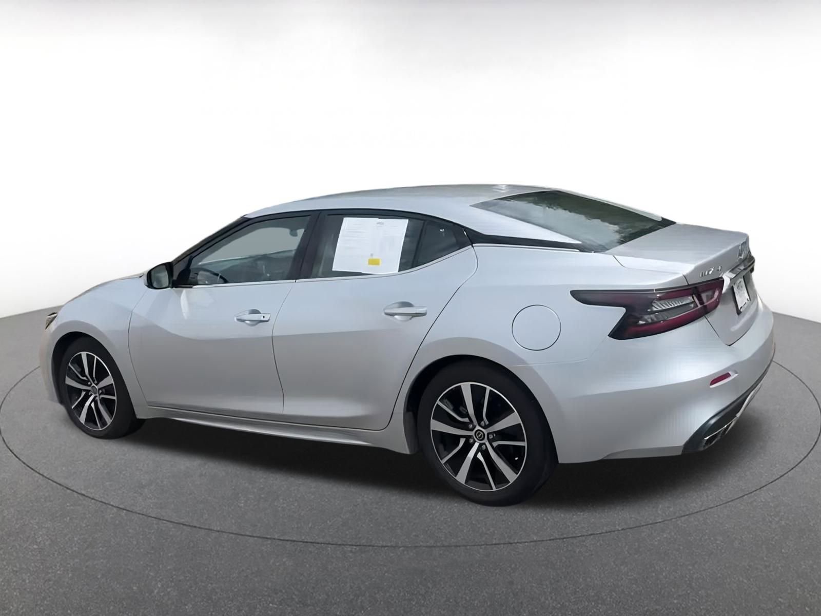 Thumbnail: 2023 Nissan Maxima - 10