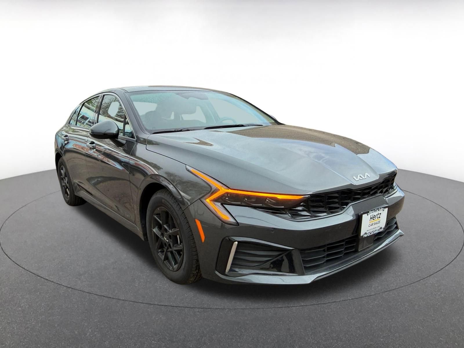 Thumbnail: 2025 Kia K5 - 1