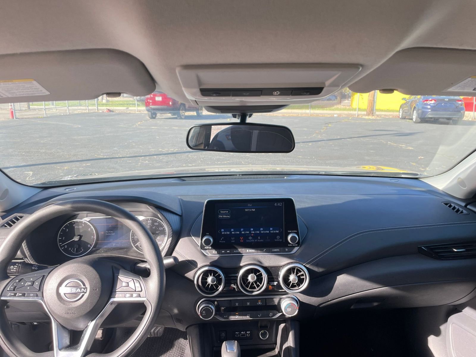 Thumbnail: 2024 Nissan Sentra - 33