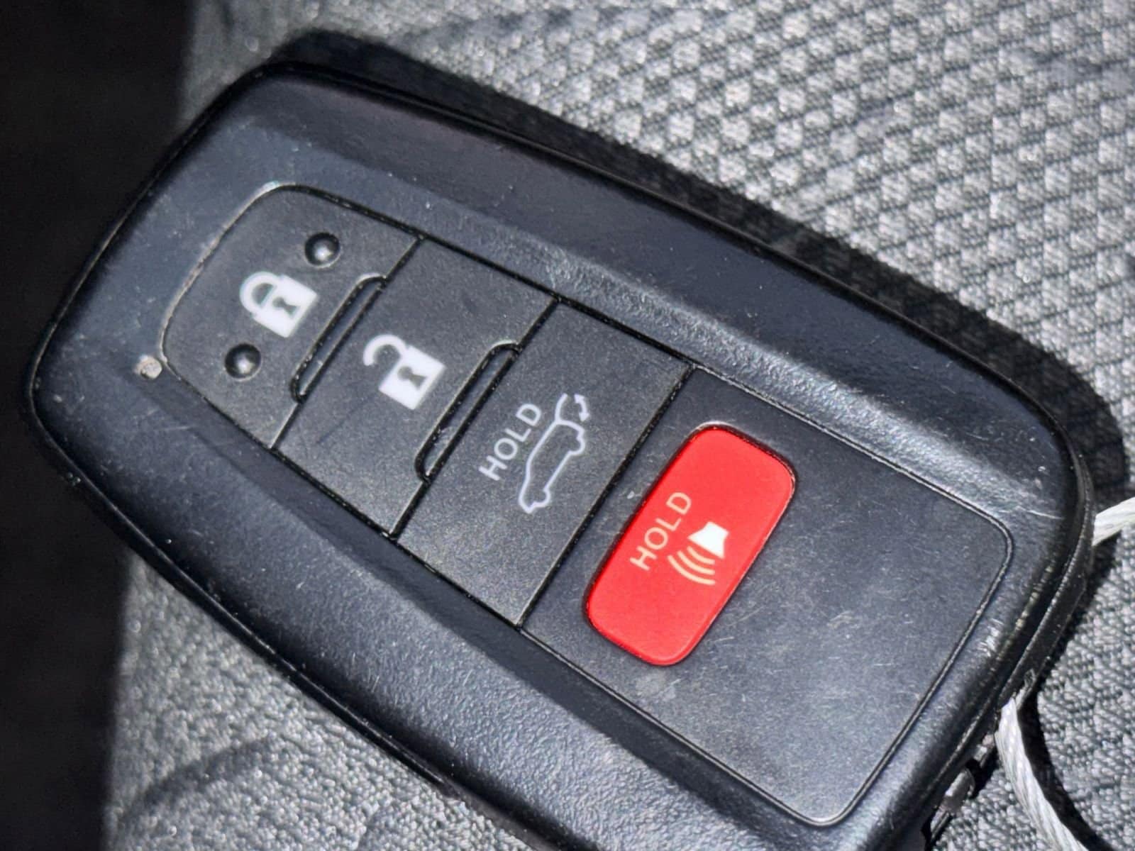 Thumbnail: 2025 Toyota RAV4 - 22