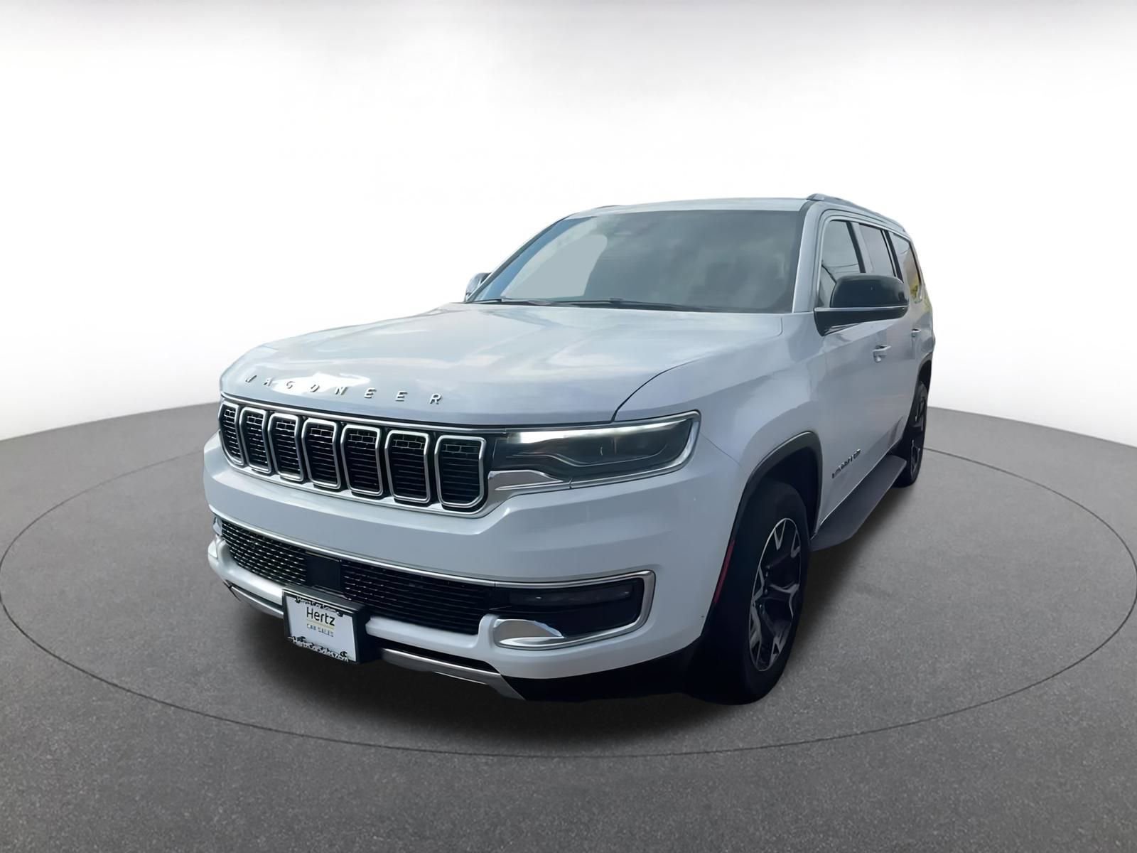 Thumbnail: 2023 Jeep Wagoneer - 7