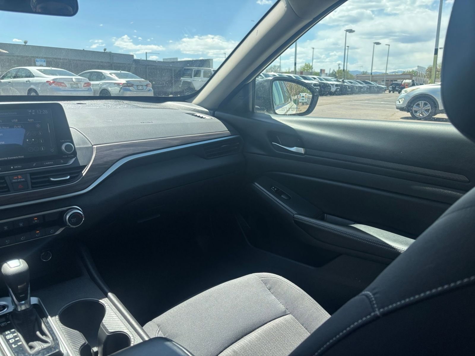 Thumbnail: 2025 Nissan Altima - 33