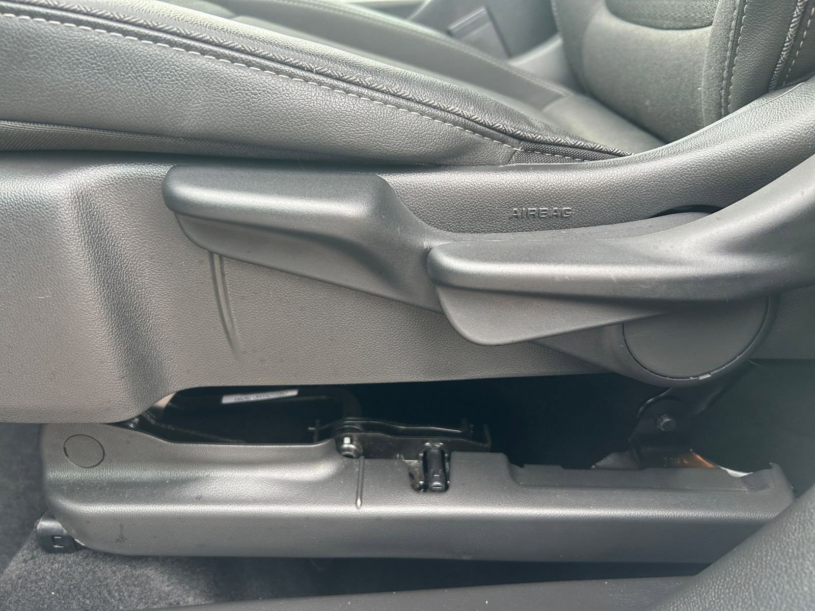 Thumbnail: 2025 Buick Encore GX - 22