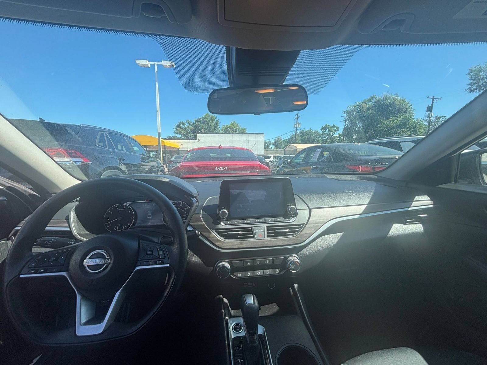 Thumbnail: 2025 Nissan Altima - 31