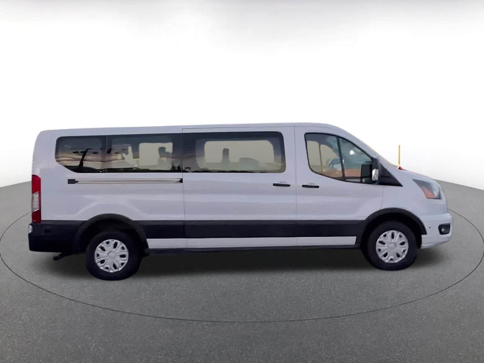 Thumbnail: 2024 Ford Econoline - 12