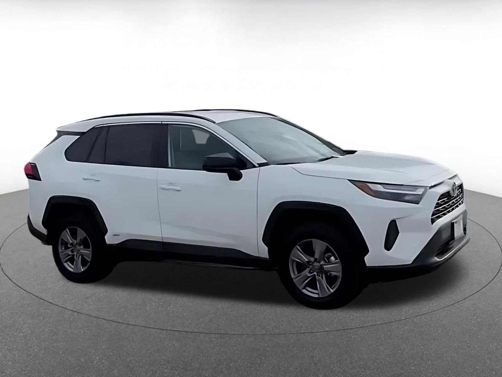 Thumbnail: 2025 Toyota RAV4 - 7