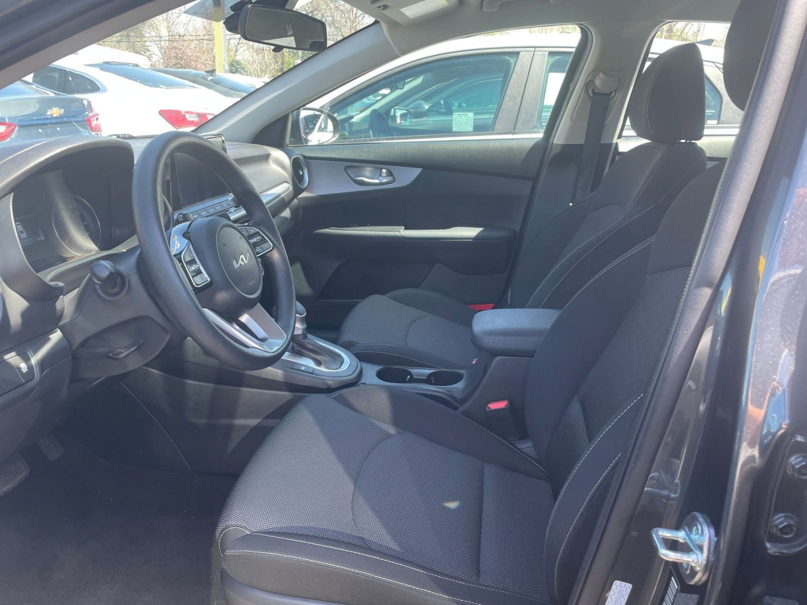 2024 Kia Forte LXS 25