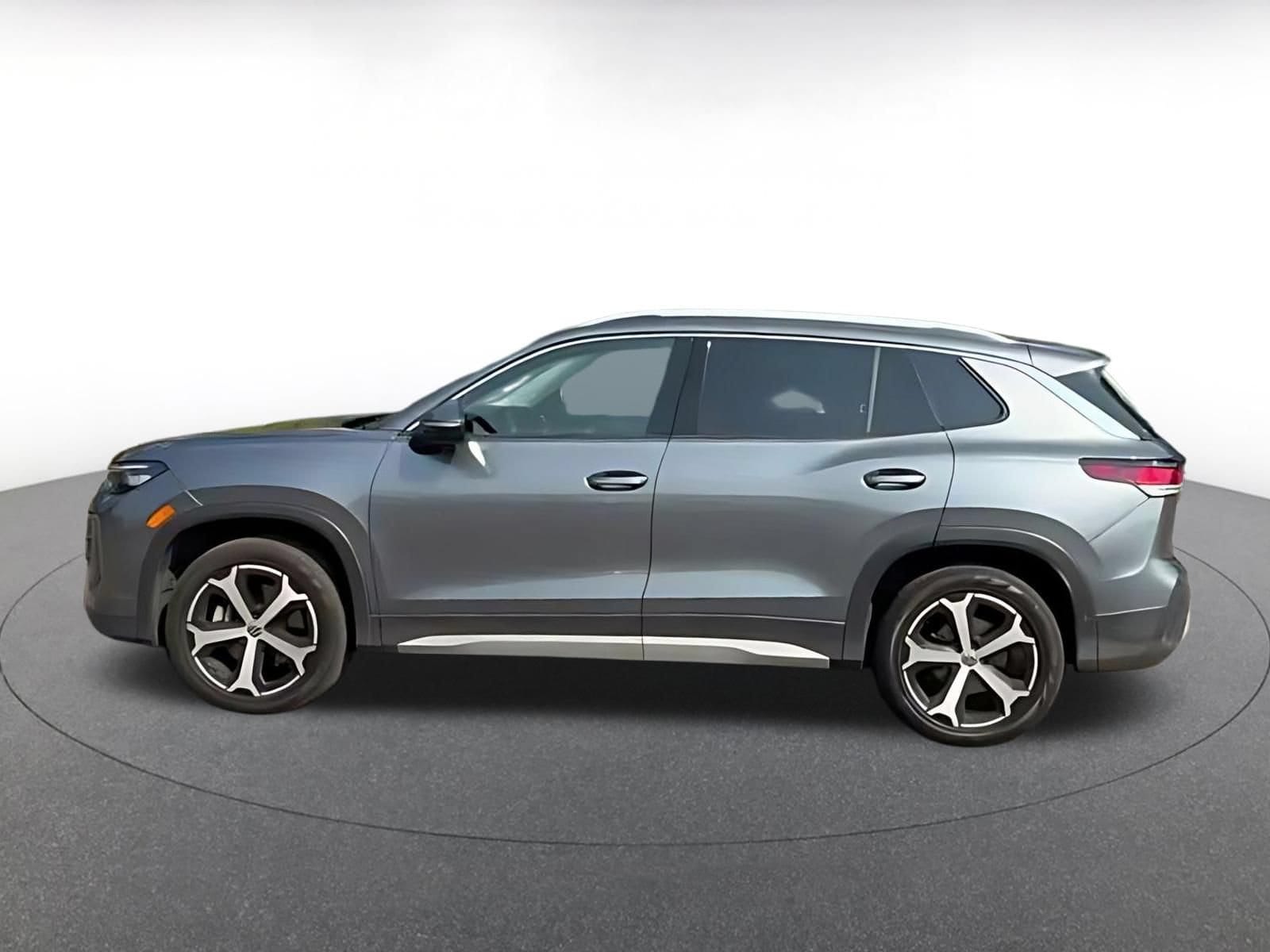 Thumbnail: 2026 Volkswagen Tiguan - 8