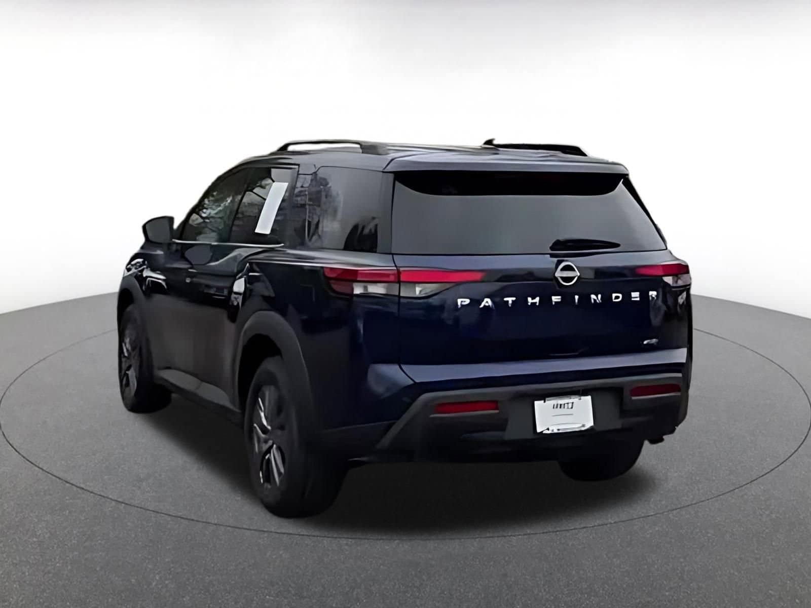 Thumbnail: 2025 Nissan Pathfinder - 10