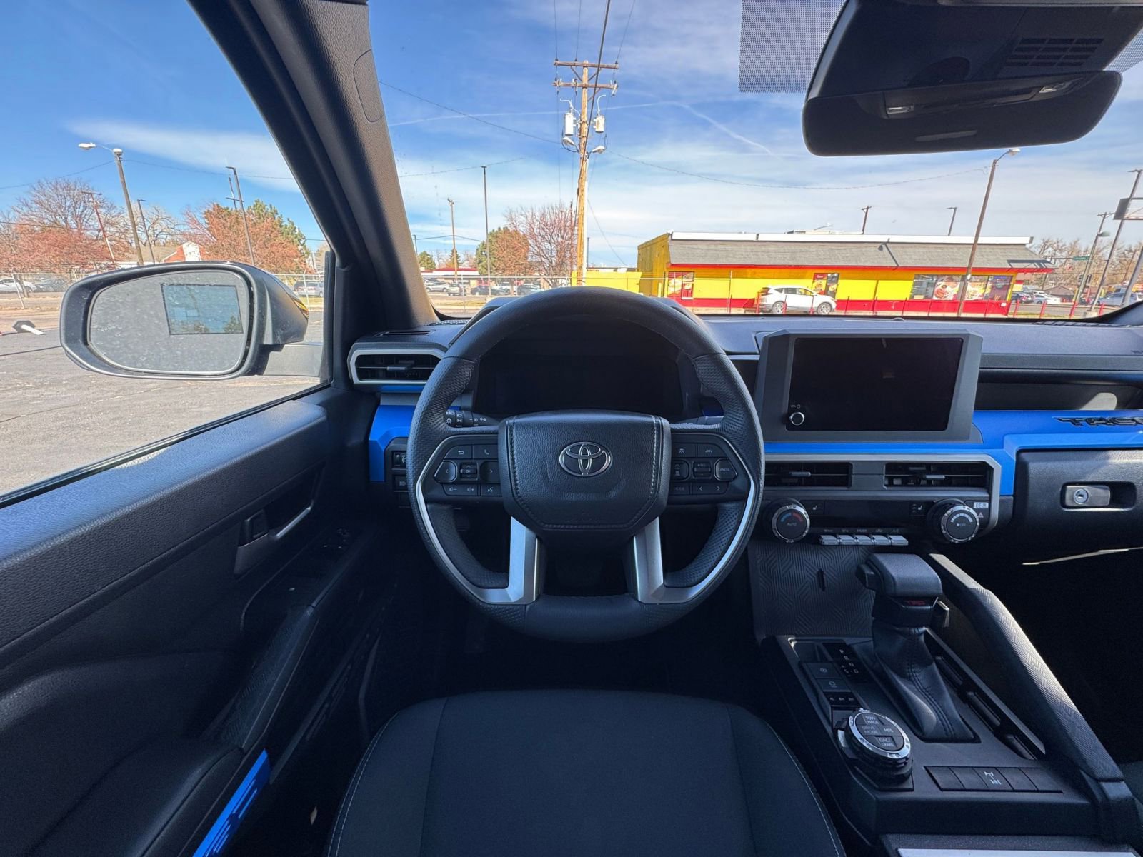 Thumbnail: 2025 Toyota Tacoma - 32