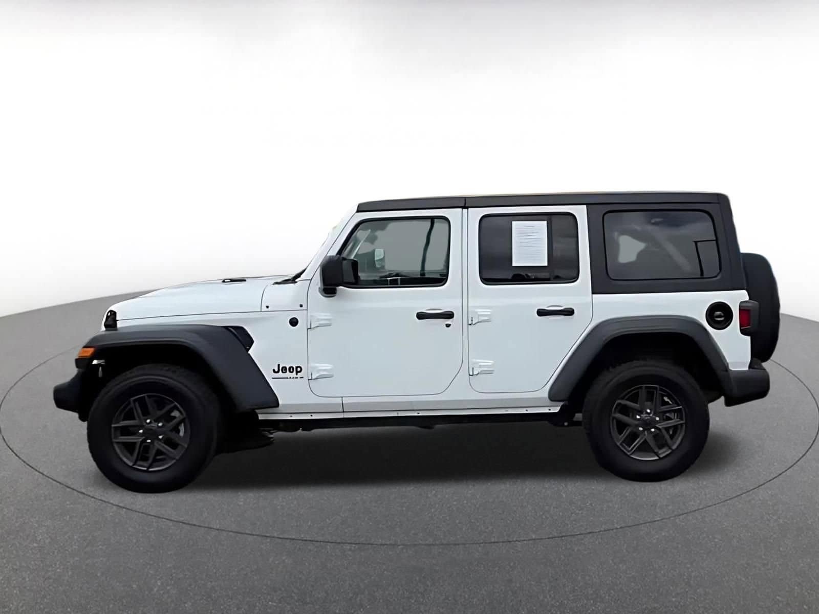 Thumbnail: 2025 Jeep Wrangler - 7
