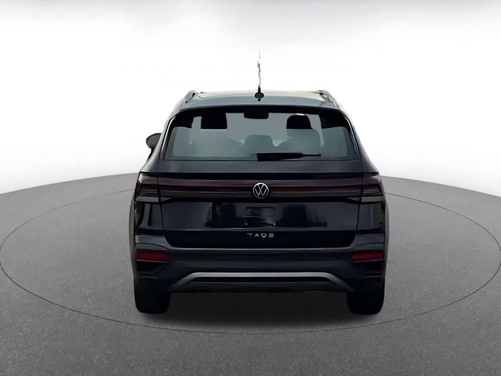 Thumbnail: 2026 Volkswagen Taos - 4