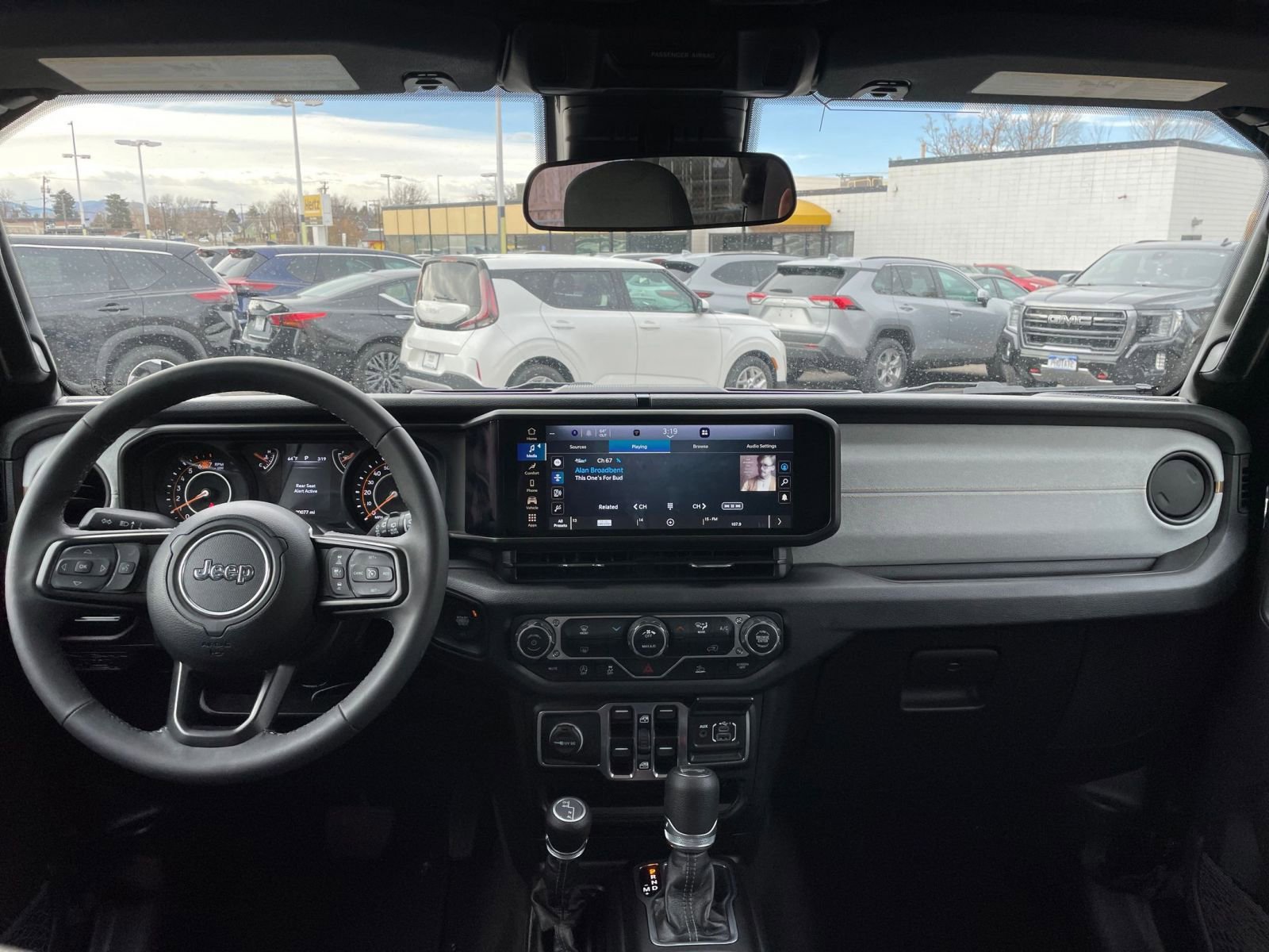 Thumbnail: 2025 Jeep Wrangler - 32