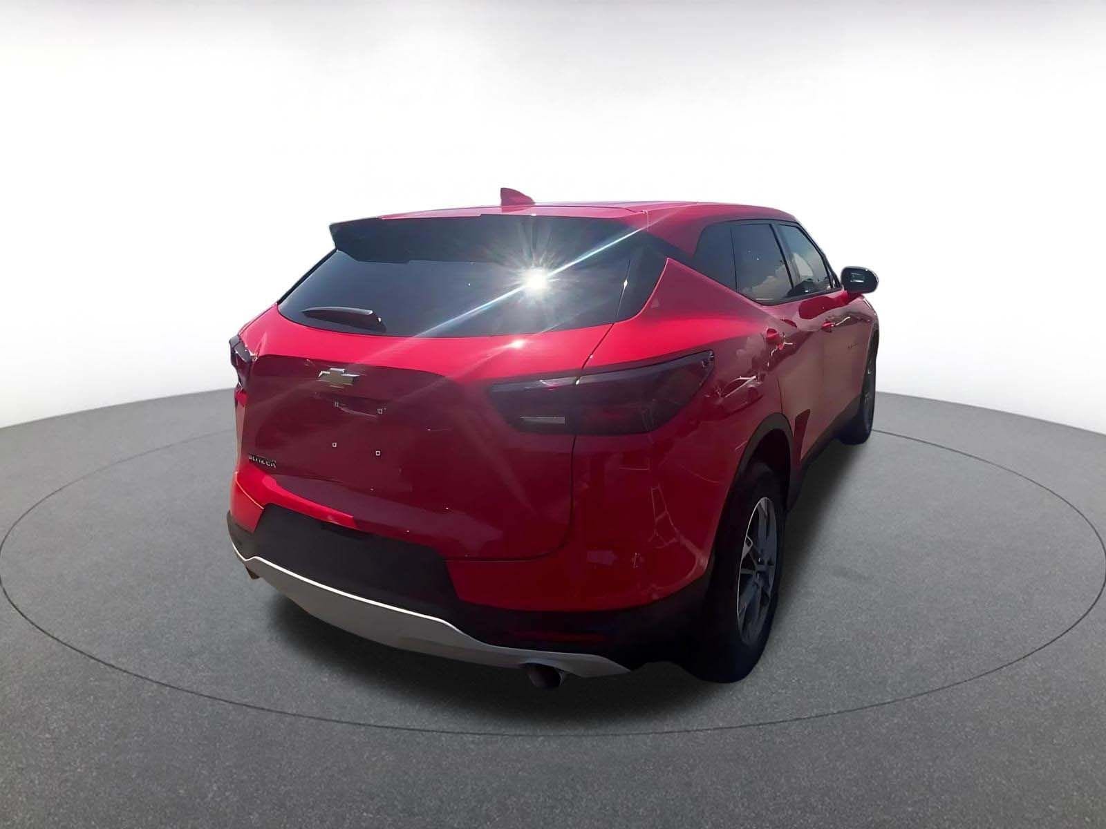 Thumbnail: 2026 Chevrolet Blazer - 13