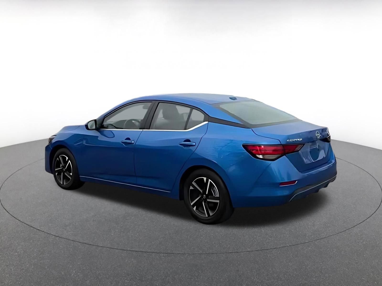 Thumbnail: 2025 Nissan Sentra - 4