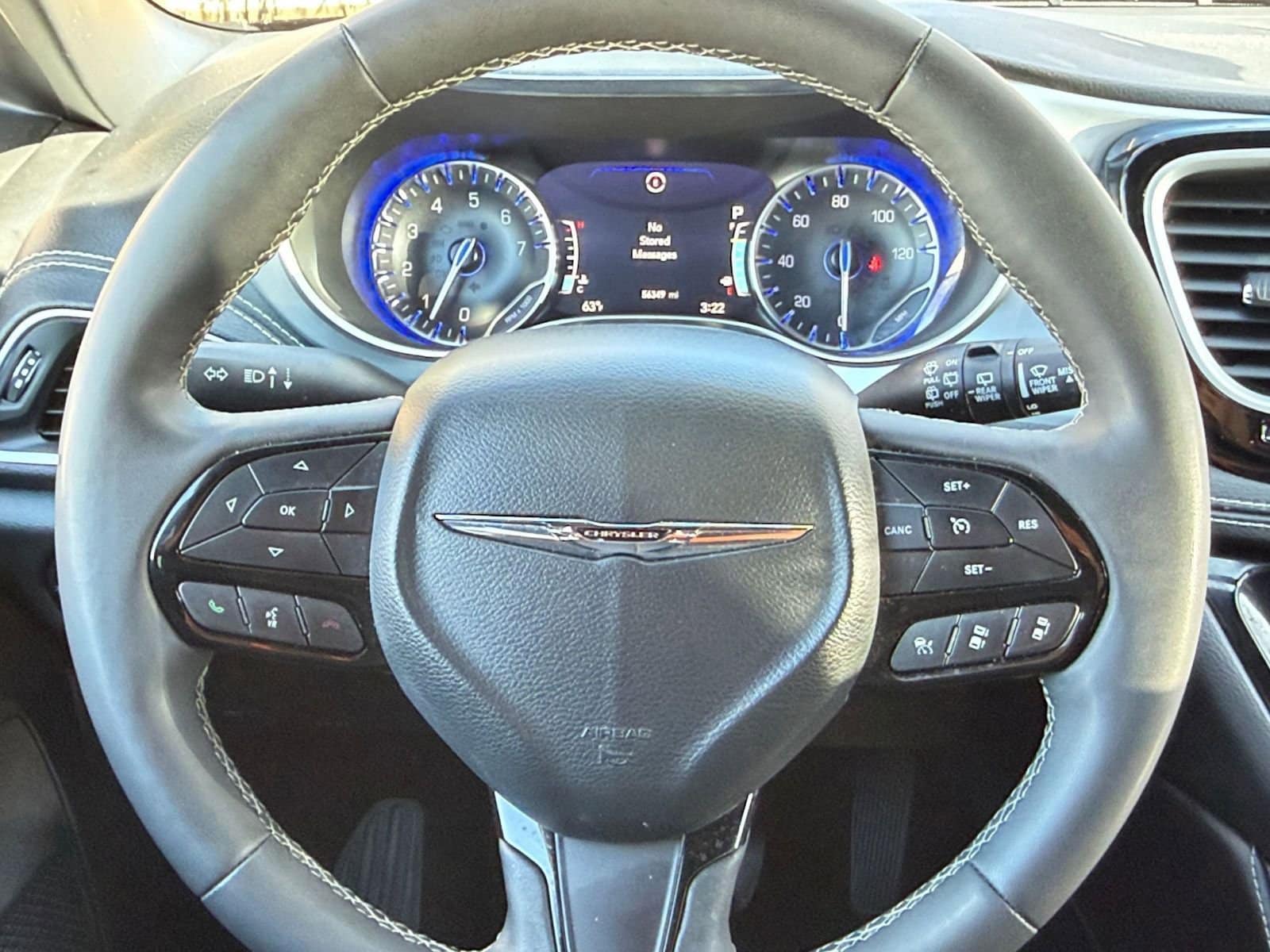 Thumbnail: 2025 Chrysler Pacifica - 25