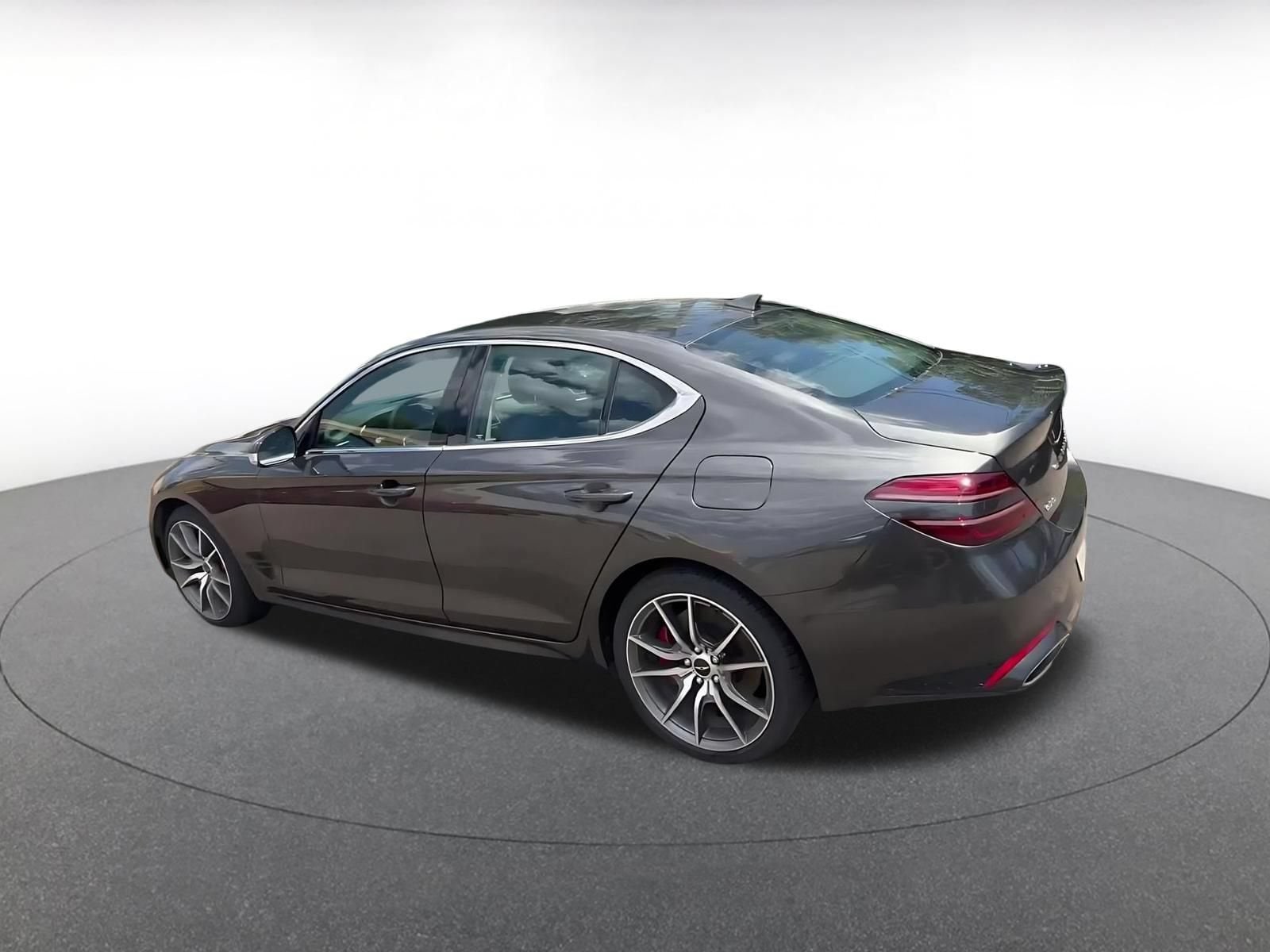 Thumbnail: 2025 Genesis G70 - 10