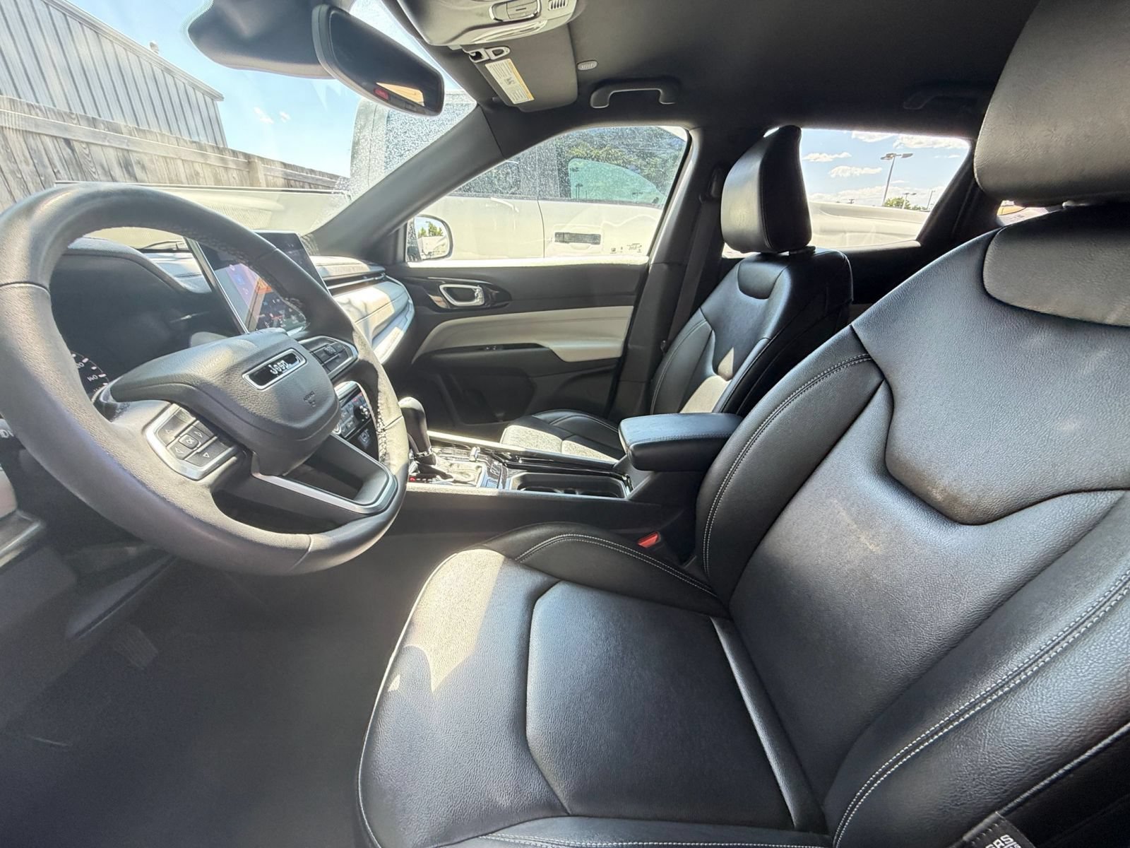 Thumbnail: 2025 Jeep Compass - 27
