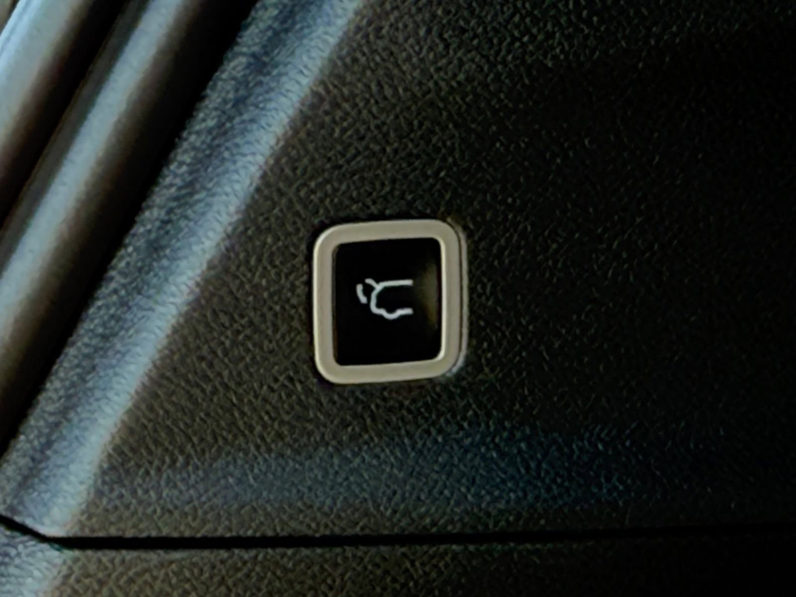 Thumbnail: 2025 Chrysler Pacifica - 21