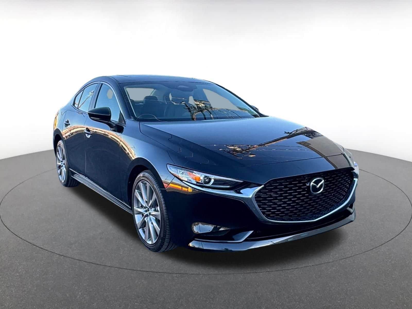 Thumbnail: 2025 Mazda Mazda3 - 1