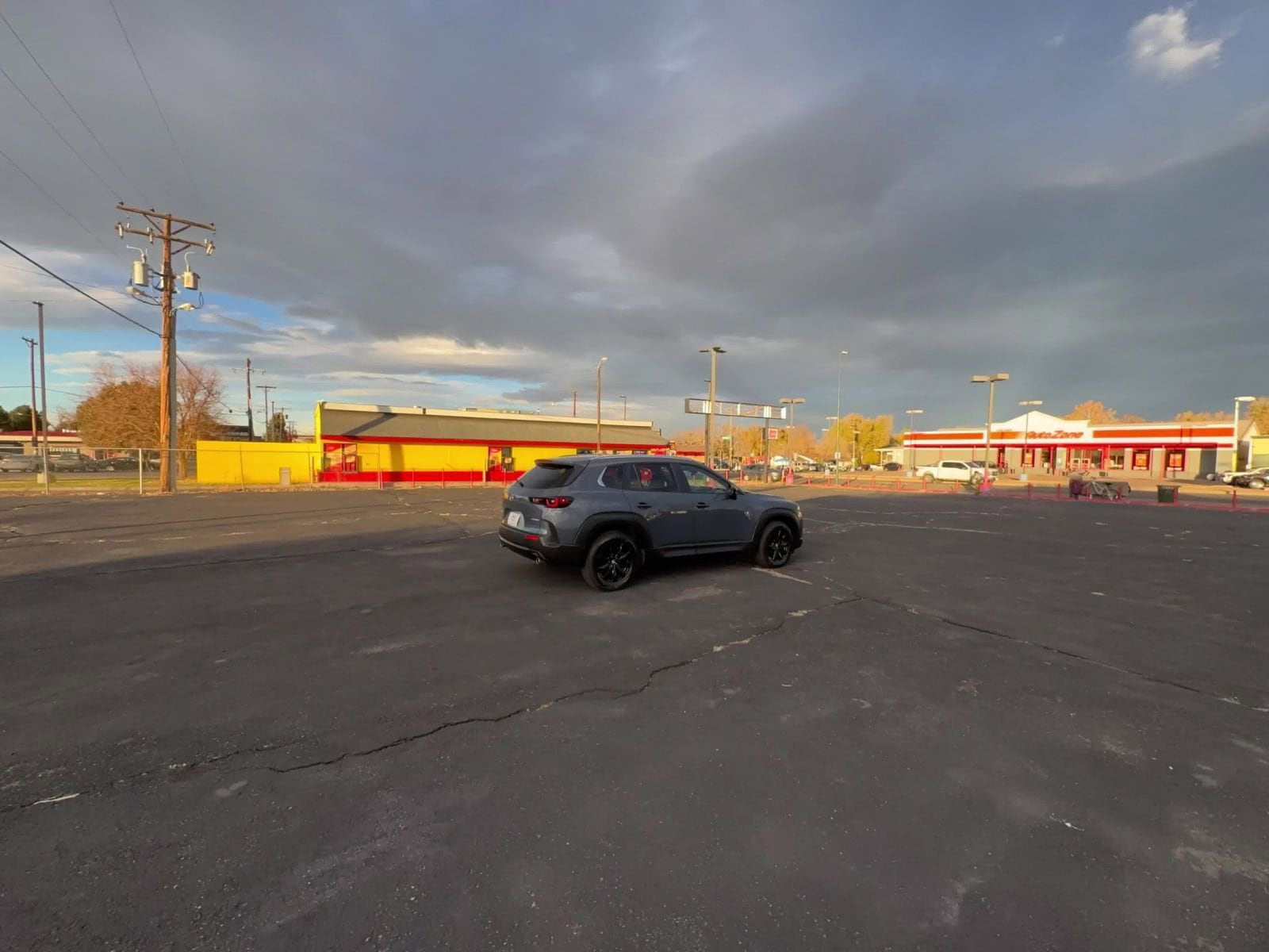 Thumbnail: 2025 Mazda CX-50 - 10