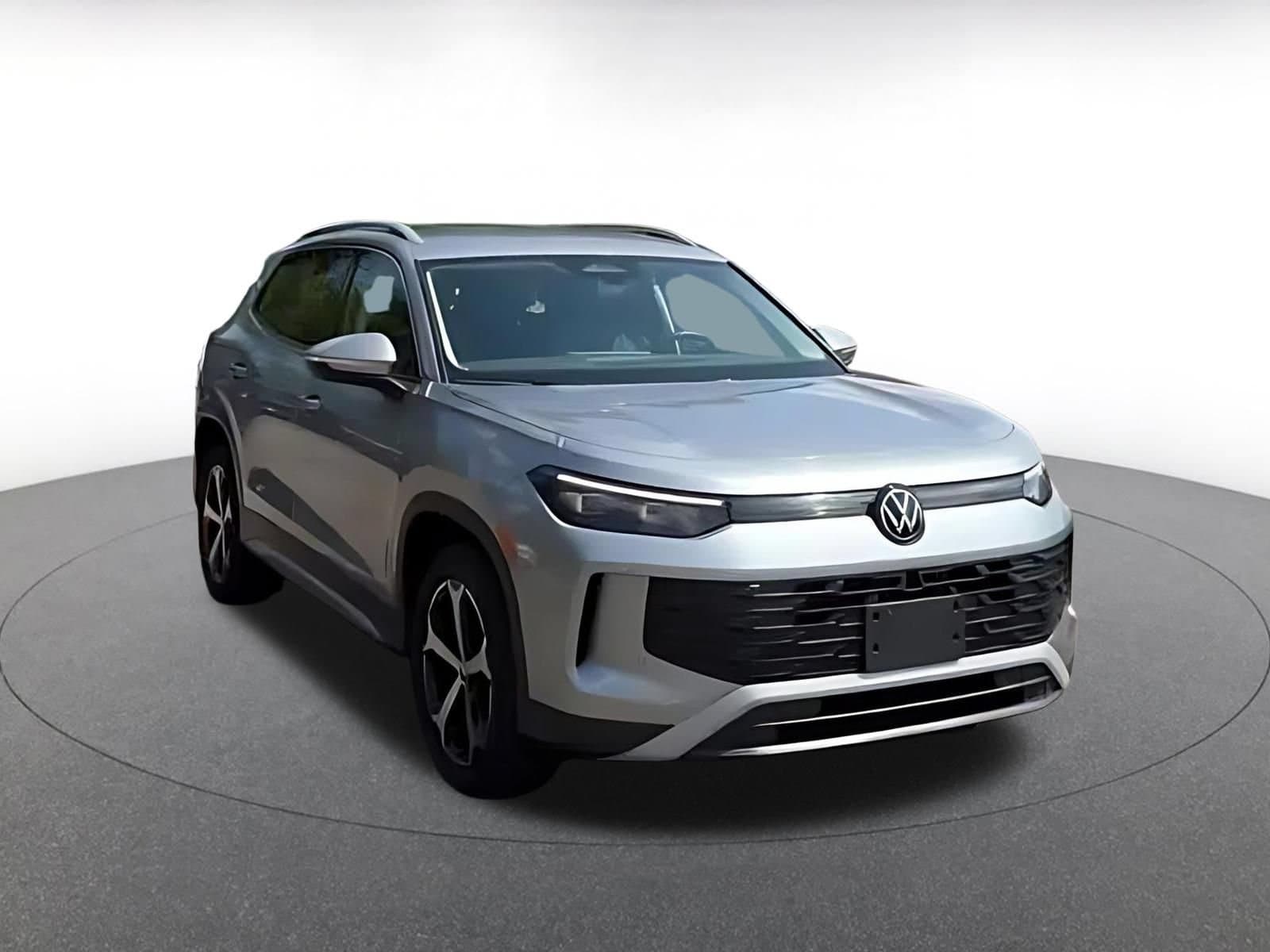 Thumbnail: 2026 Volkswagen Tiguan - 3