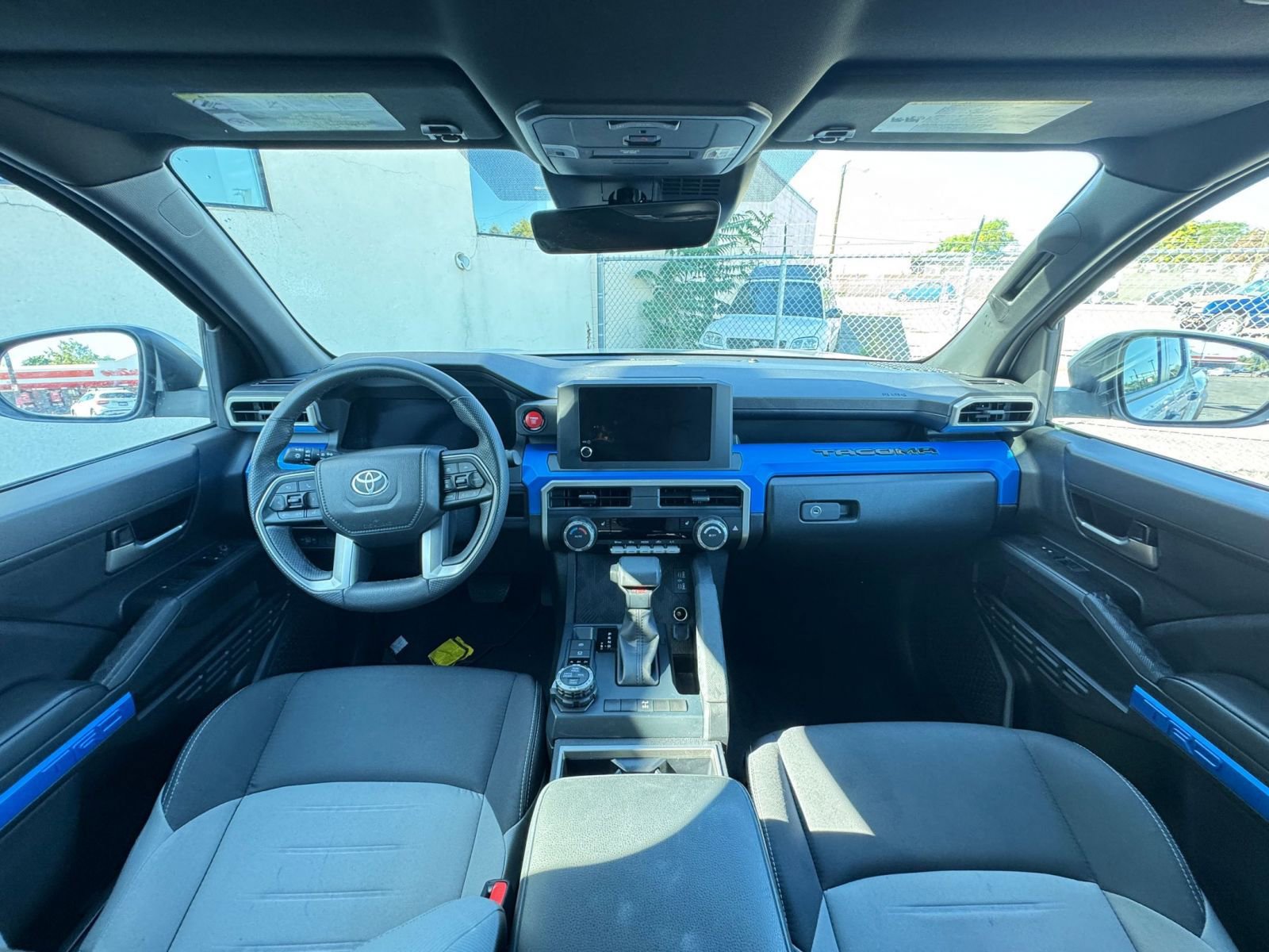 Thumbnail: 2025 Toyota Tacoma - 31