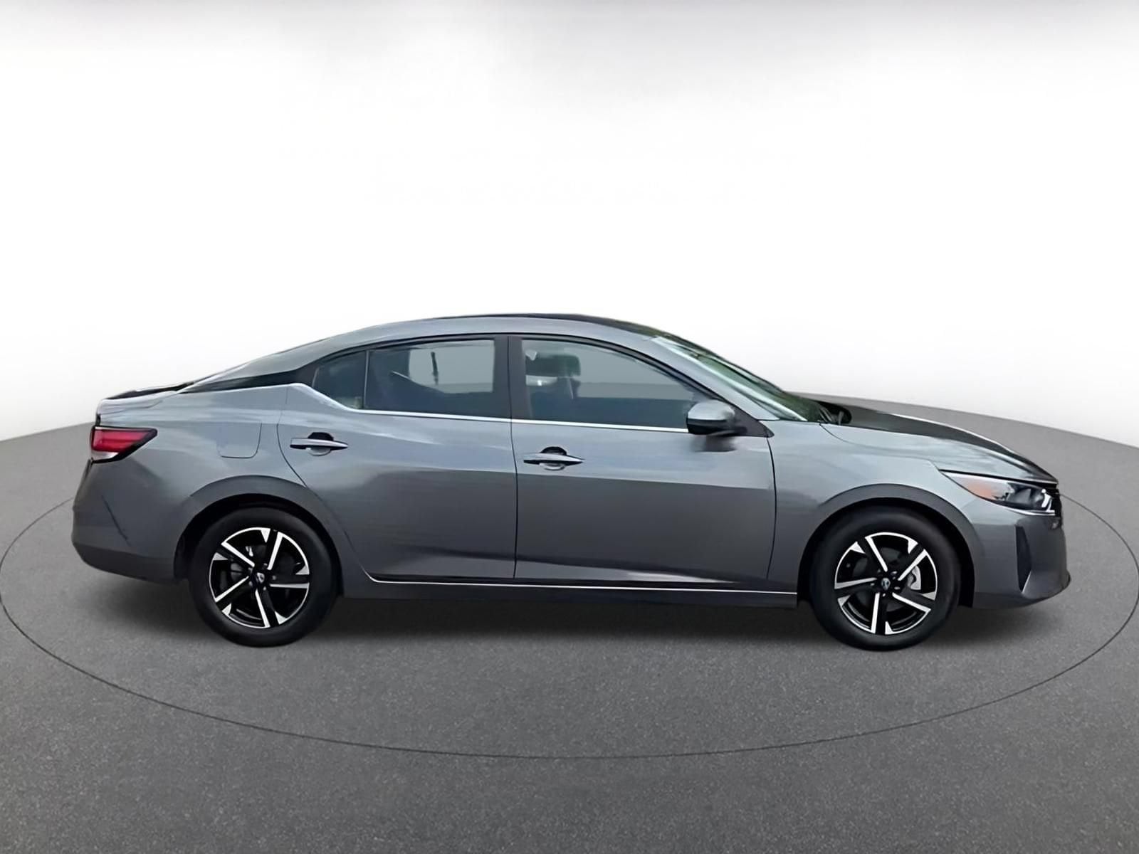 Thumbnail: 2025 Nissan Sentra - 10